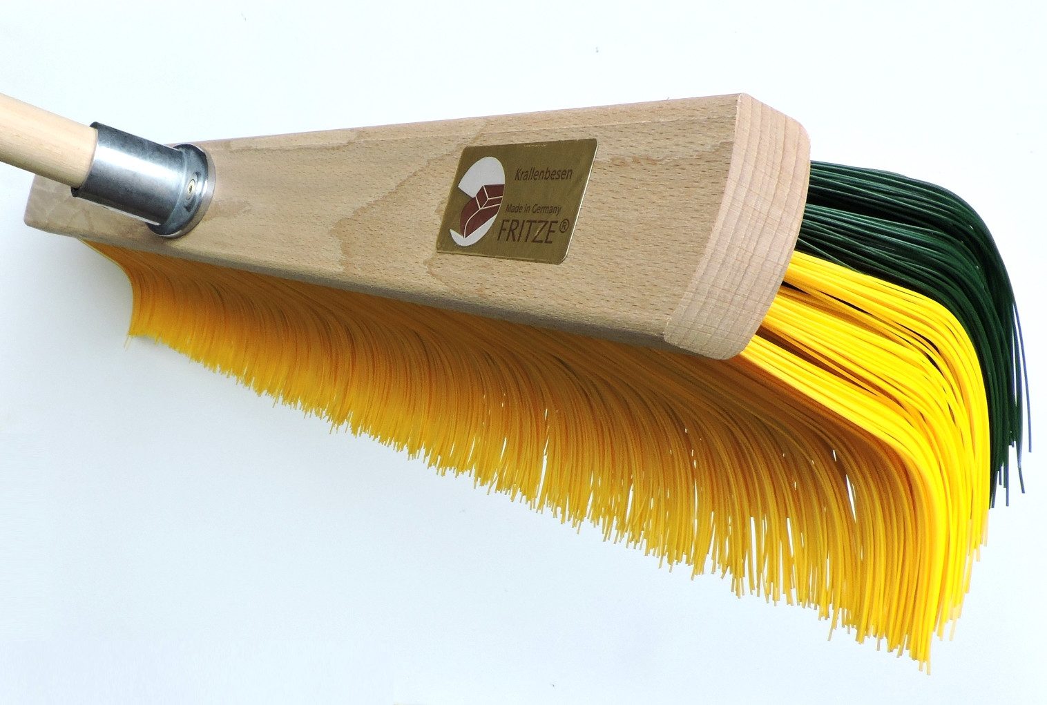 Thumbnail - Fritze® Straßenbesen Krallenbesen XL Premium 65 cm (Besenholz natur), Alle Außenbereiche, Innovativer Kehrbesen, edles D...