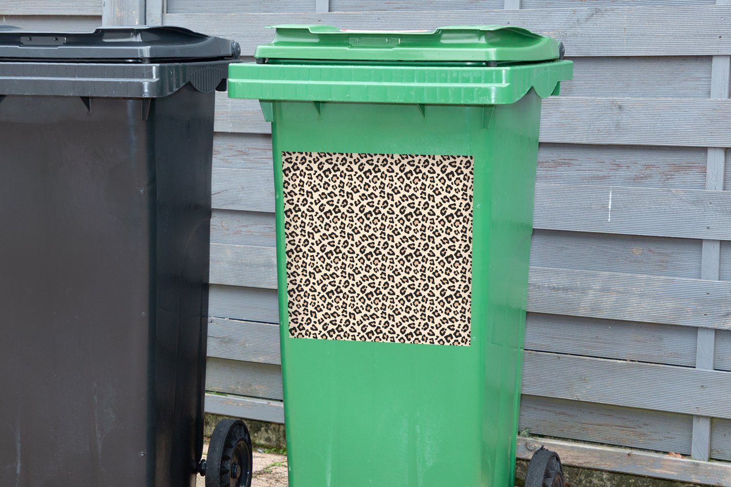 MuchoWow Wandsticker St), Container, - Design Tiger Tiere Mülleimer-aufkleber, - (1 Sticker, Mülltonne, Abfalbehälter