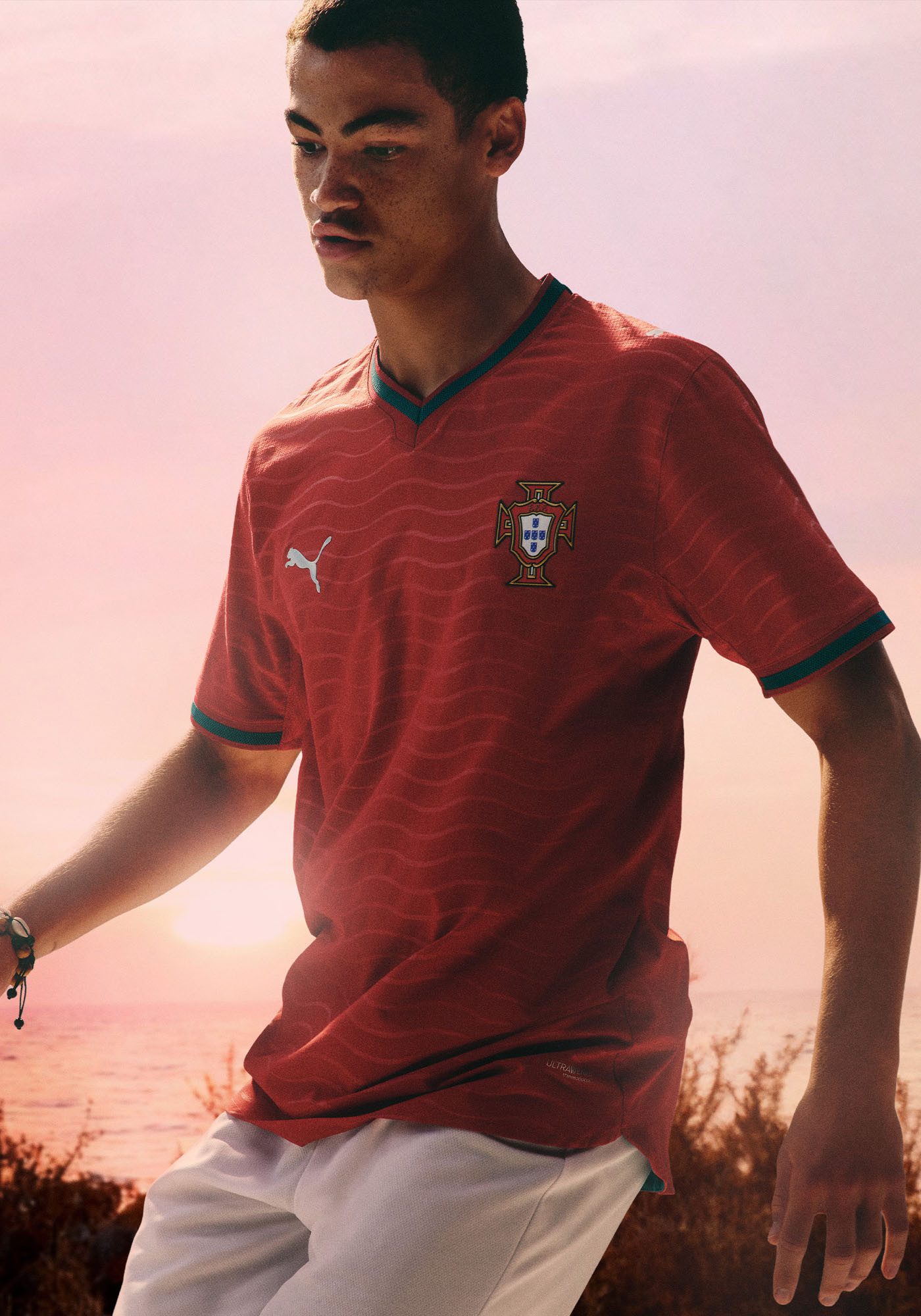 PUMA Fußballtrikot FPF HOME JERSEY REPLICA JR für Jugendliche, Fußball, Kurzarm, sportlicher Stil, Regular Fit