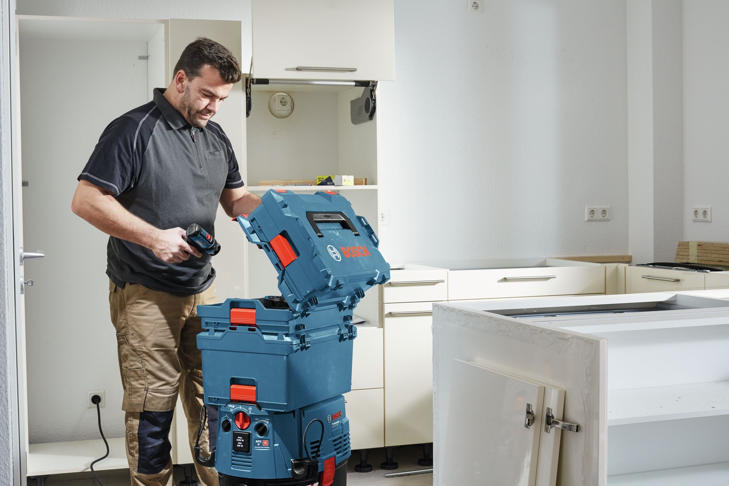 Bosch Home & Garden Werkzeugkoffer, Koffersystem L-BOXX 102 mit 13-teiligen Einsatzbox-Set
