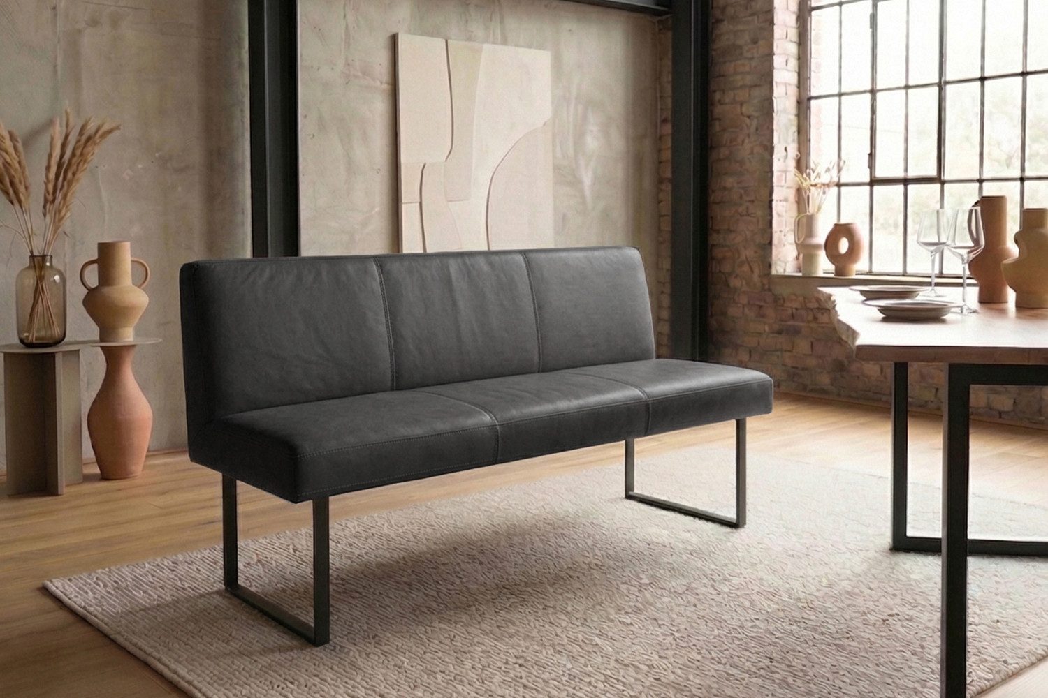 KAWOLA Sitzbank ELEEN Esszimmerbank Leder pigmentiert – modernes Design, 123 cm Breite, hoher Sitzkomfort, Metallgestell schwarz