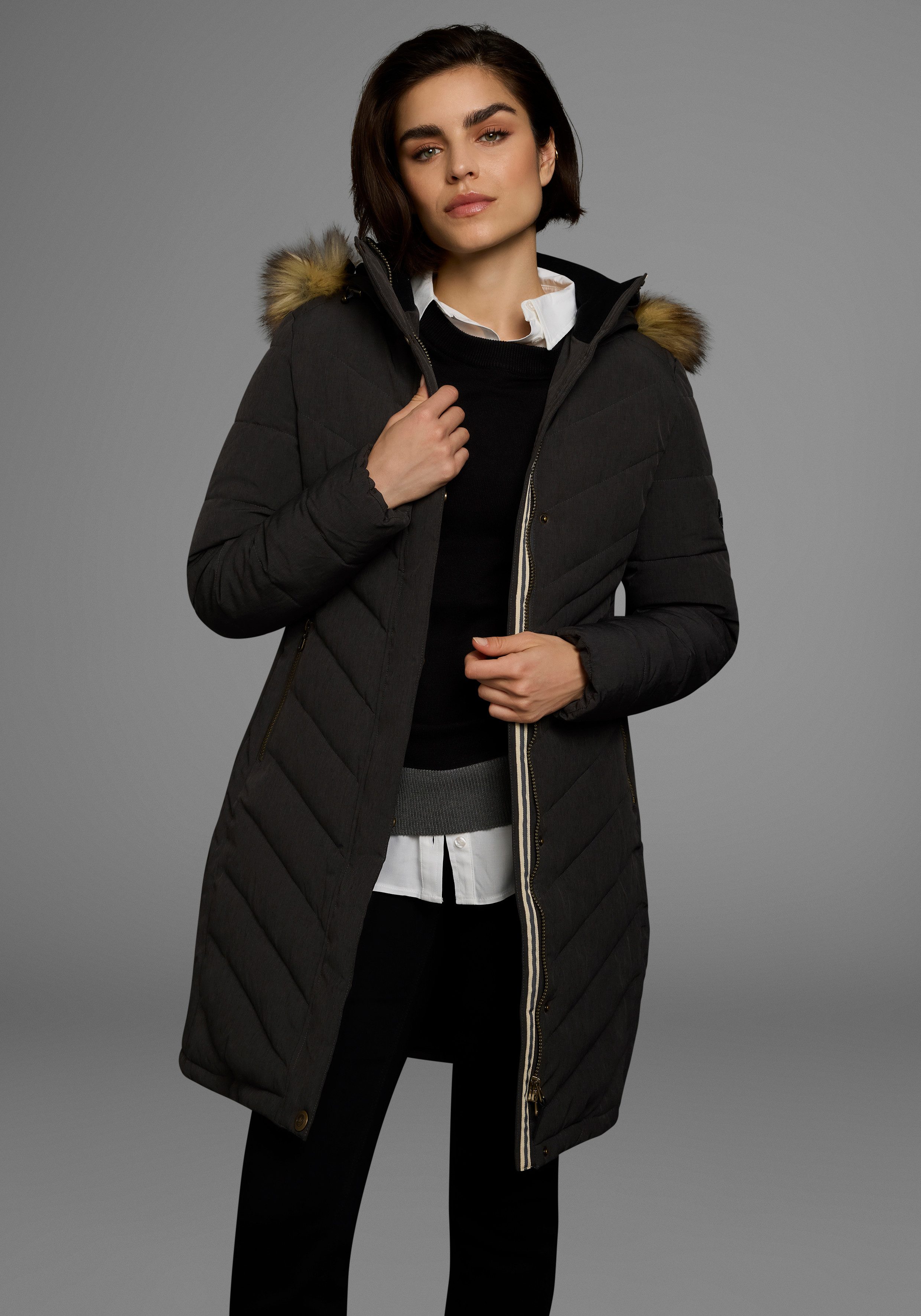 Polarino Steppmantel Wind- und wasserabweisend, atmungsaktiv.