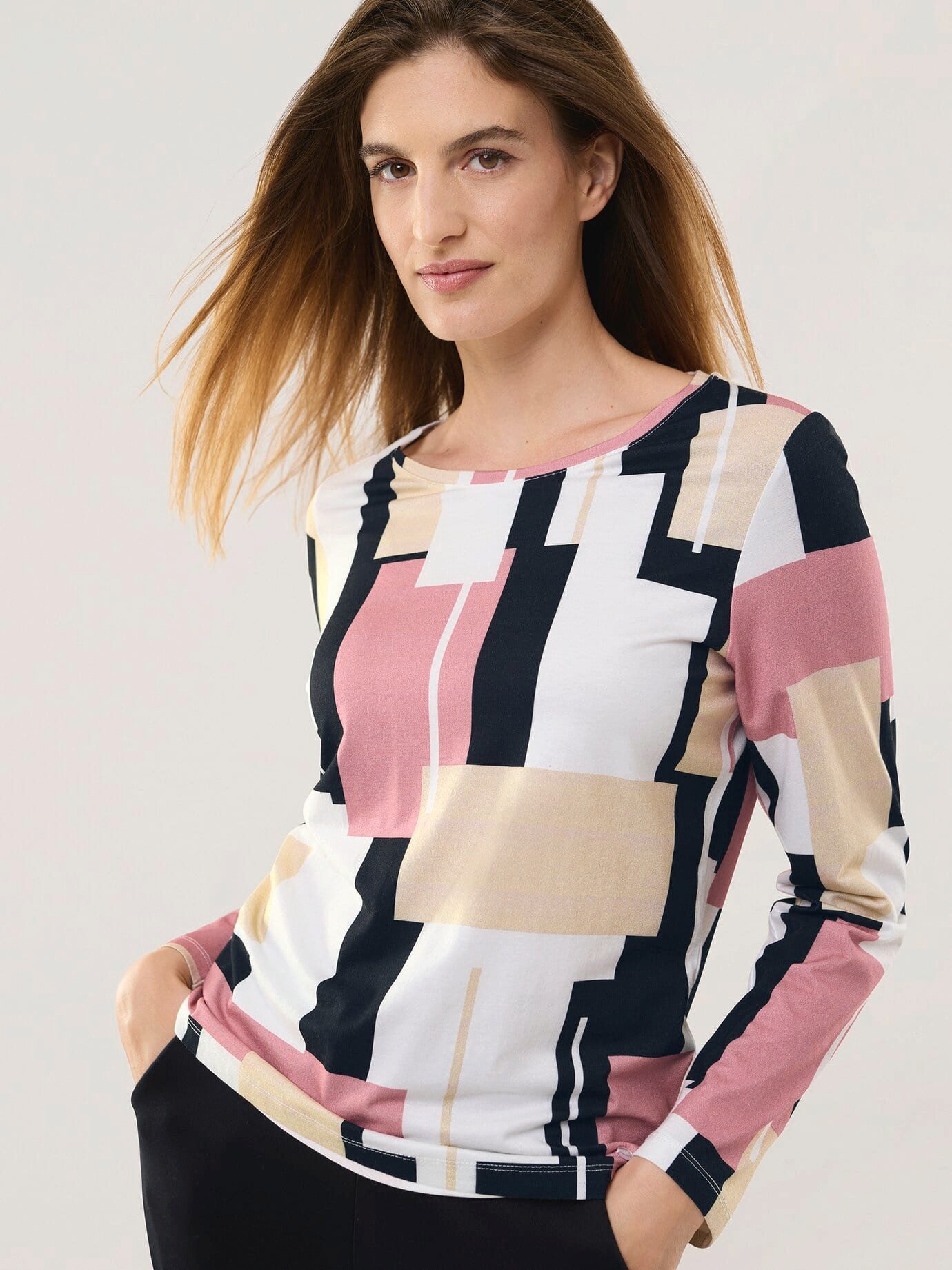 Walbusch T-Shirt Damen Viskoseshirt Geometric Rundhals Langarm Viskosemix (95/5), weichfließend, elastisch, pflegeleicht, gemustert