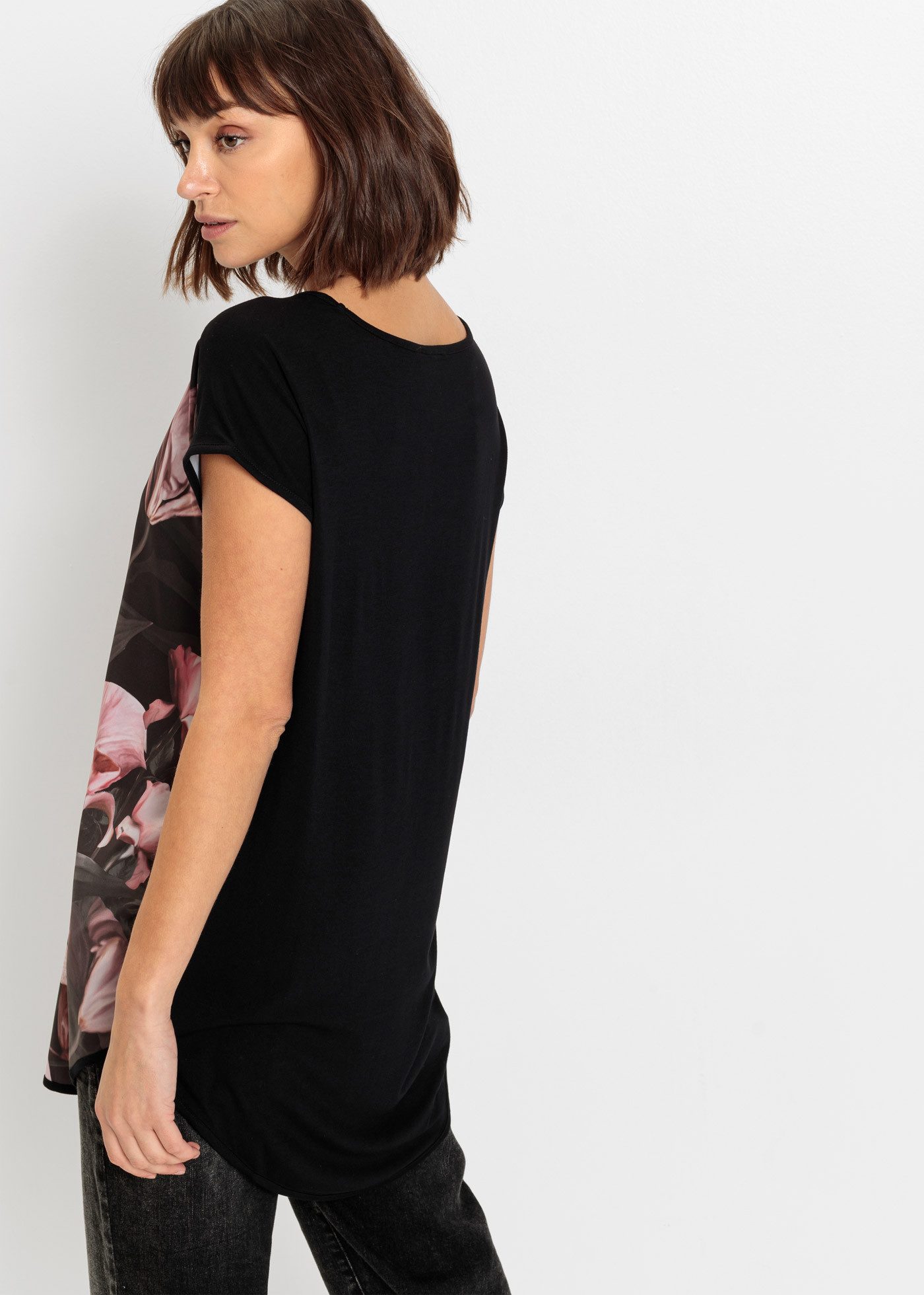bonprix T-Shirt bequeme Passform, Kurzarm-Design, mit Blumen-Druck, aus Vis günstig online kaufen
