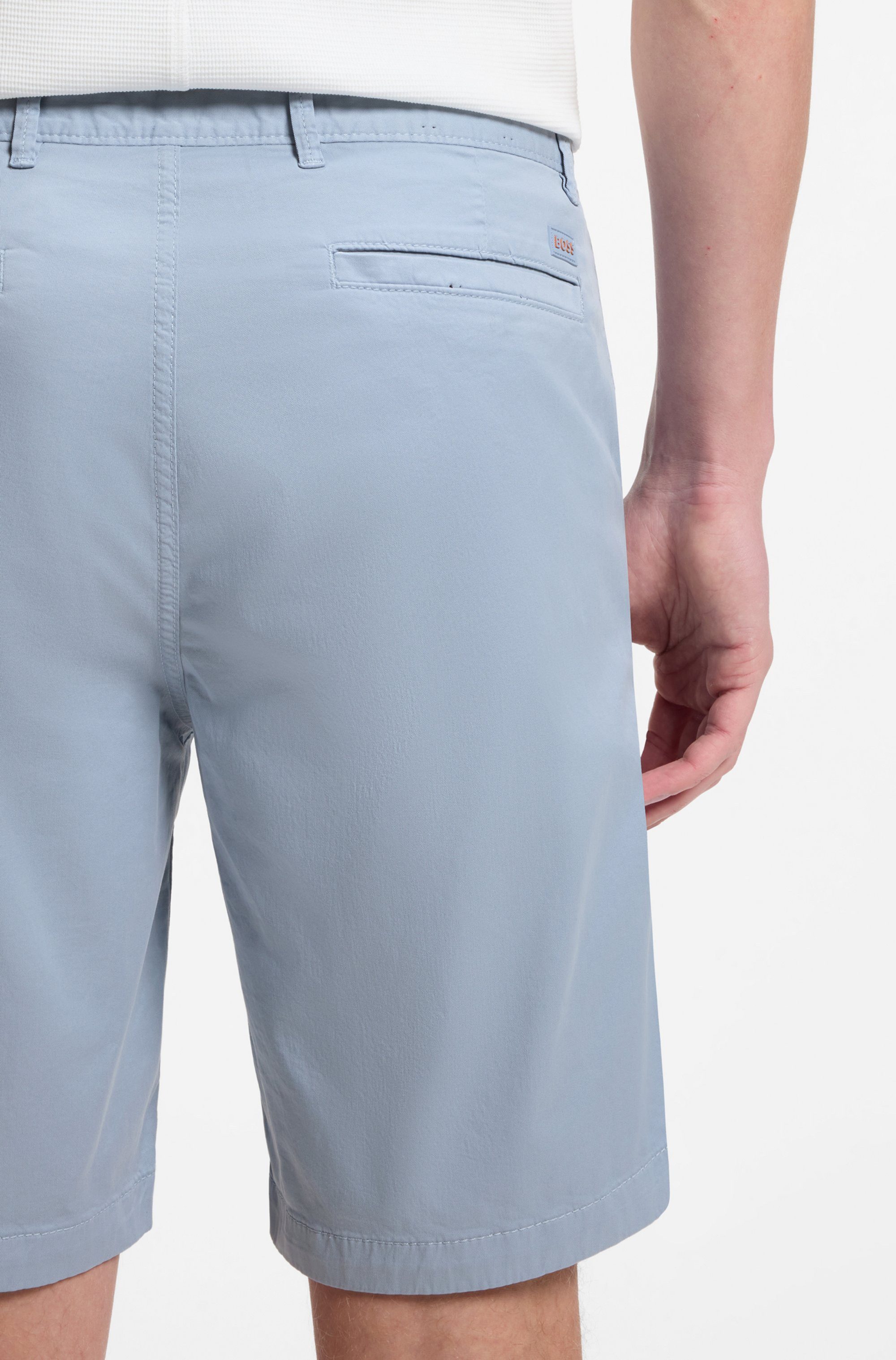 BOSS ORANGE Chinoshorts slim Shorts in moderner Passform