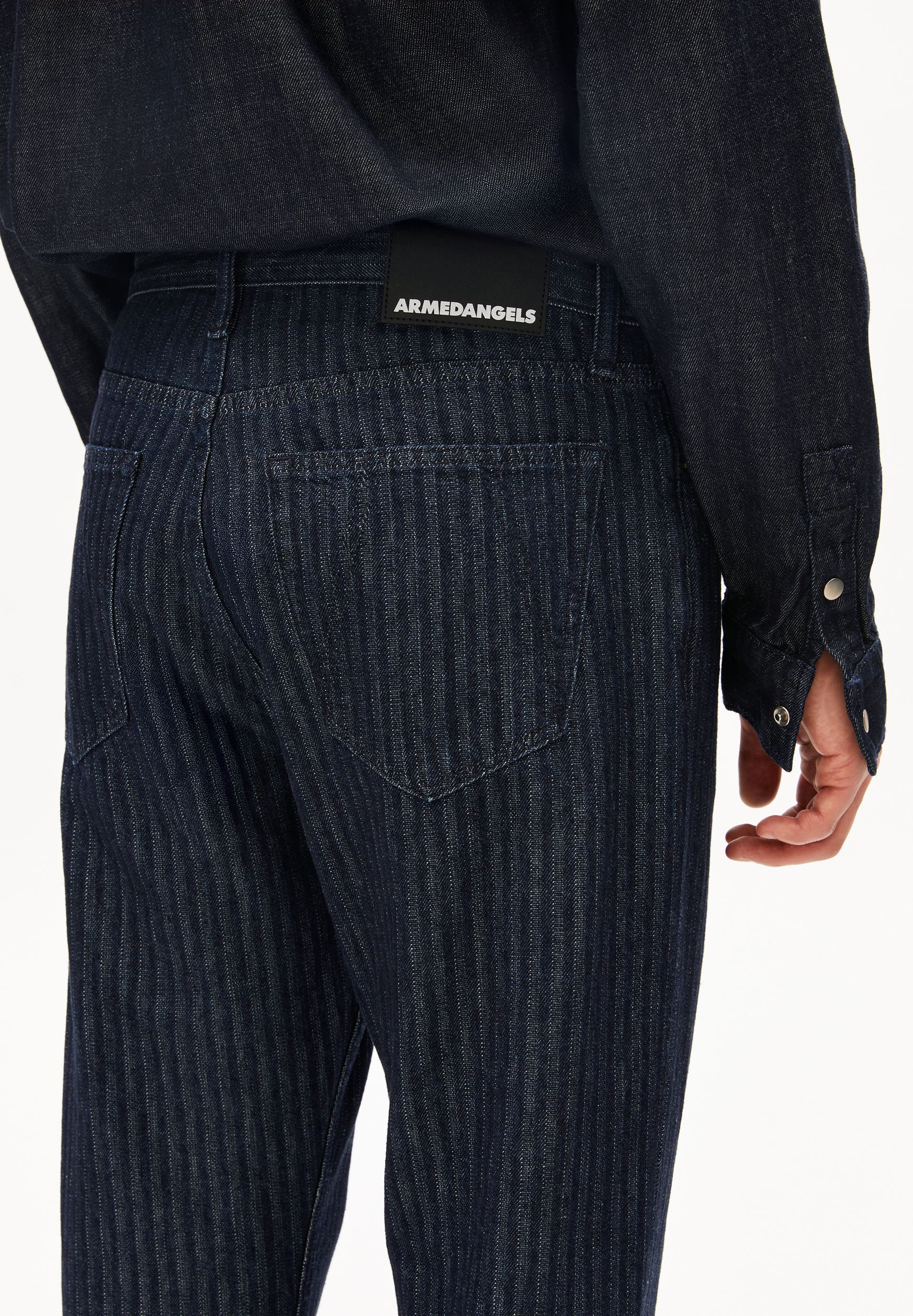 Armedangels Loose-fit-Jeans HERRINGBONE Tapered Jeans Bio-Baumwolle (Relaxed Fit) Tapered Jeans Bio-Baumwolle