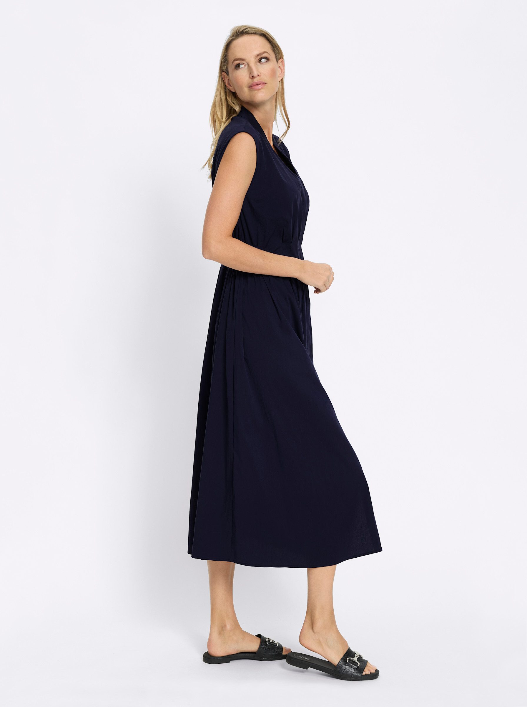 heine Etuikleid Kleid Ärmellos