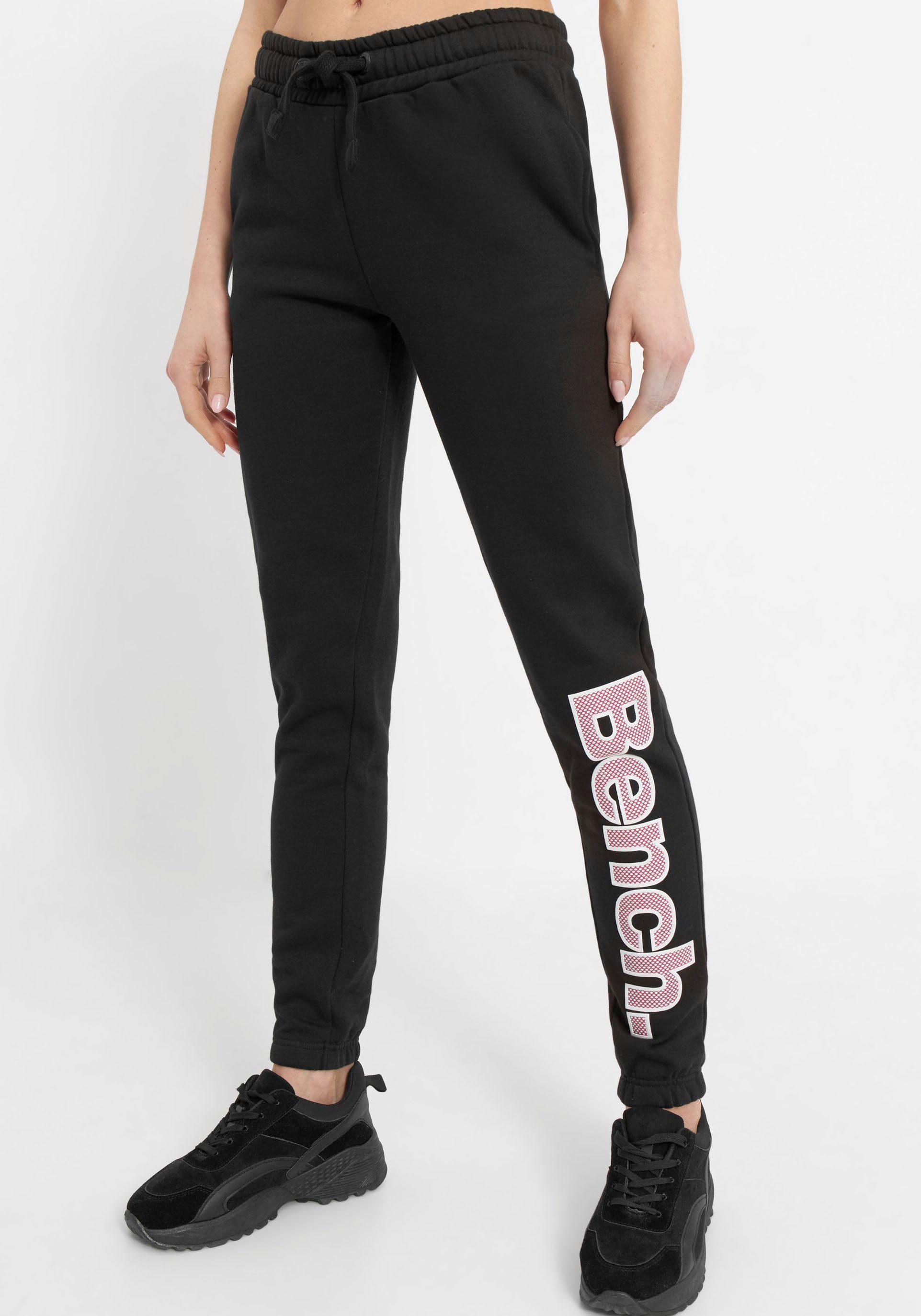 COREY Bench. Jogginghose BLACK