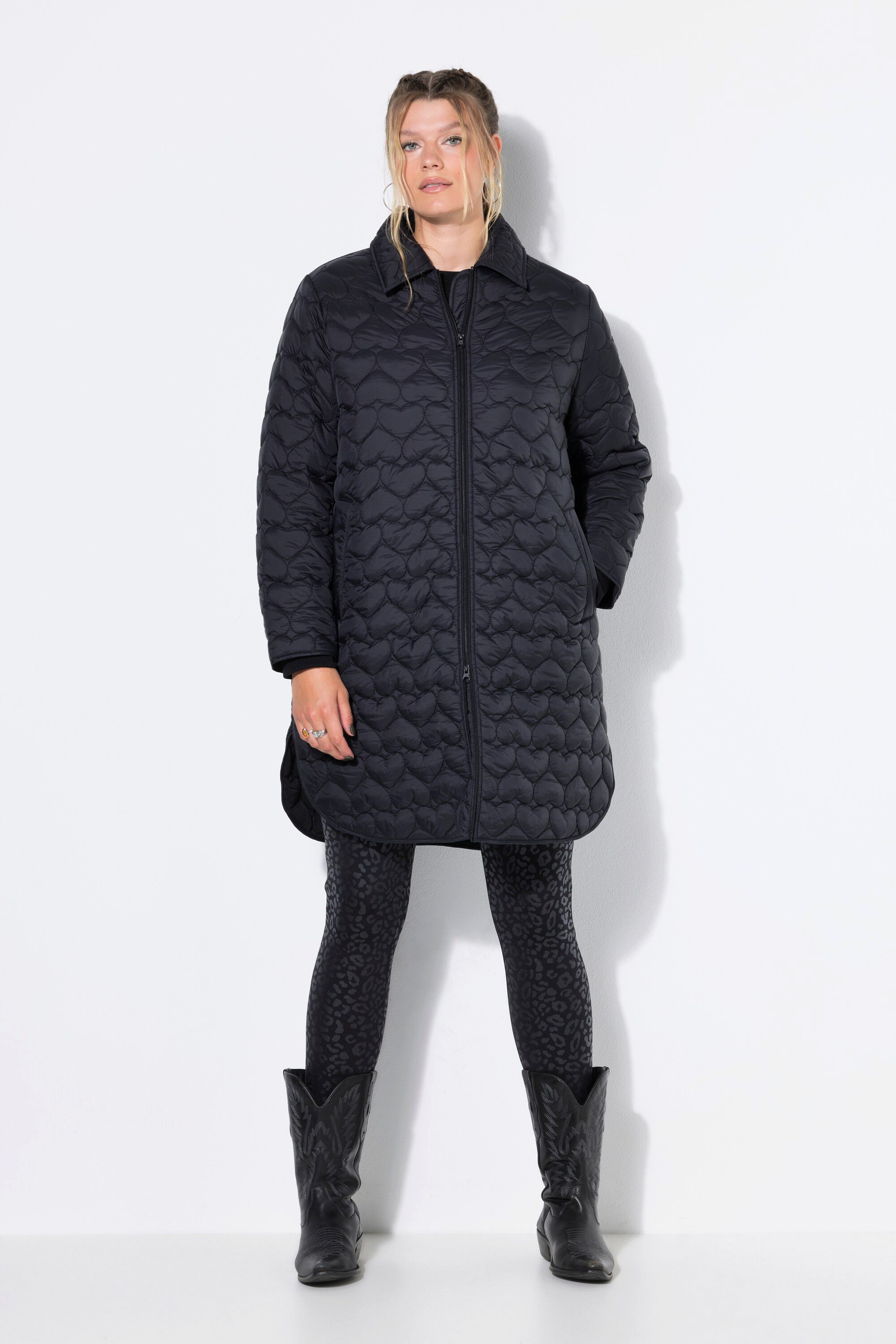 Studio Untold Steppmantel Steppmantel Loose Shape Leichtstepp HEART-Stepp