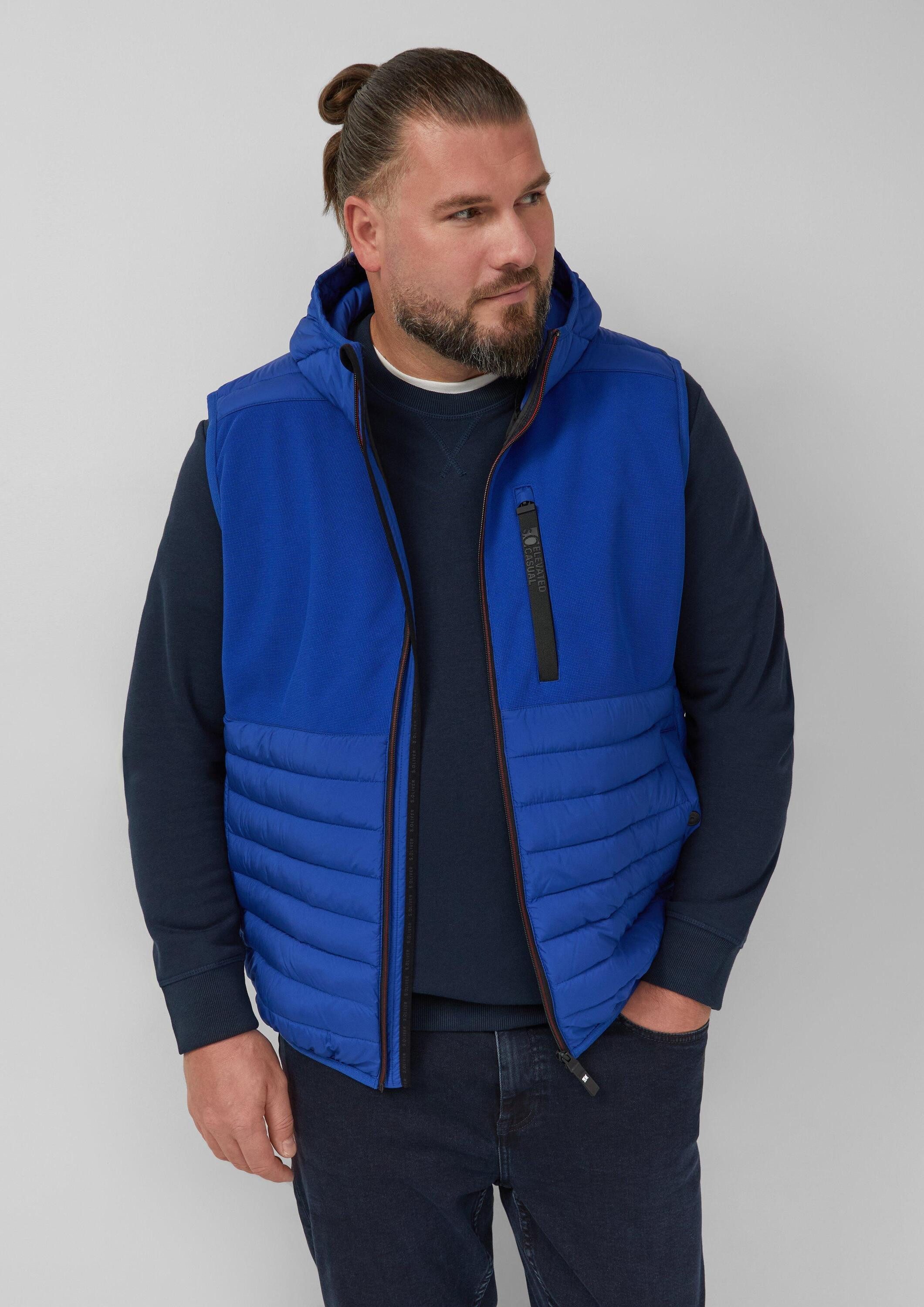 s.Oliver Outdoorjacke Outdoor-Weste Sportive Outdoor-Weste mit Kapuze im Fabricmix