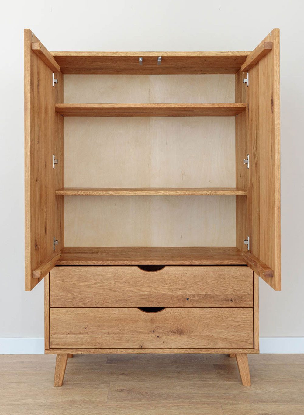 Feldmann-Wohnen Kleiderschrank Simona (mit Türen, mit Schubladen, mit Einlegeböden, 1-St., Massivholz, geölte Oberfläche) 90x40x145cm Massivholz geölt Eiche Natur