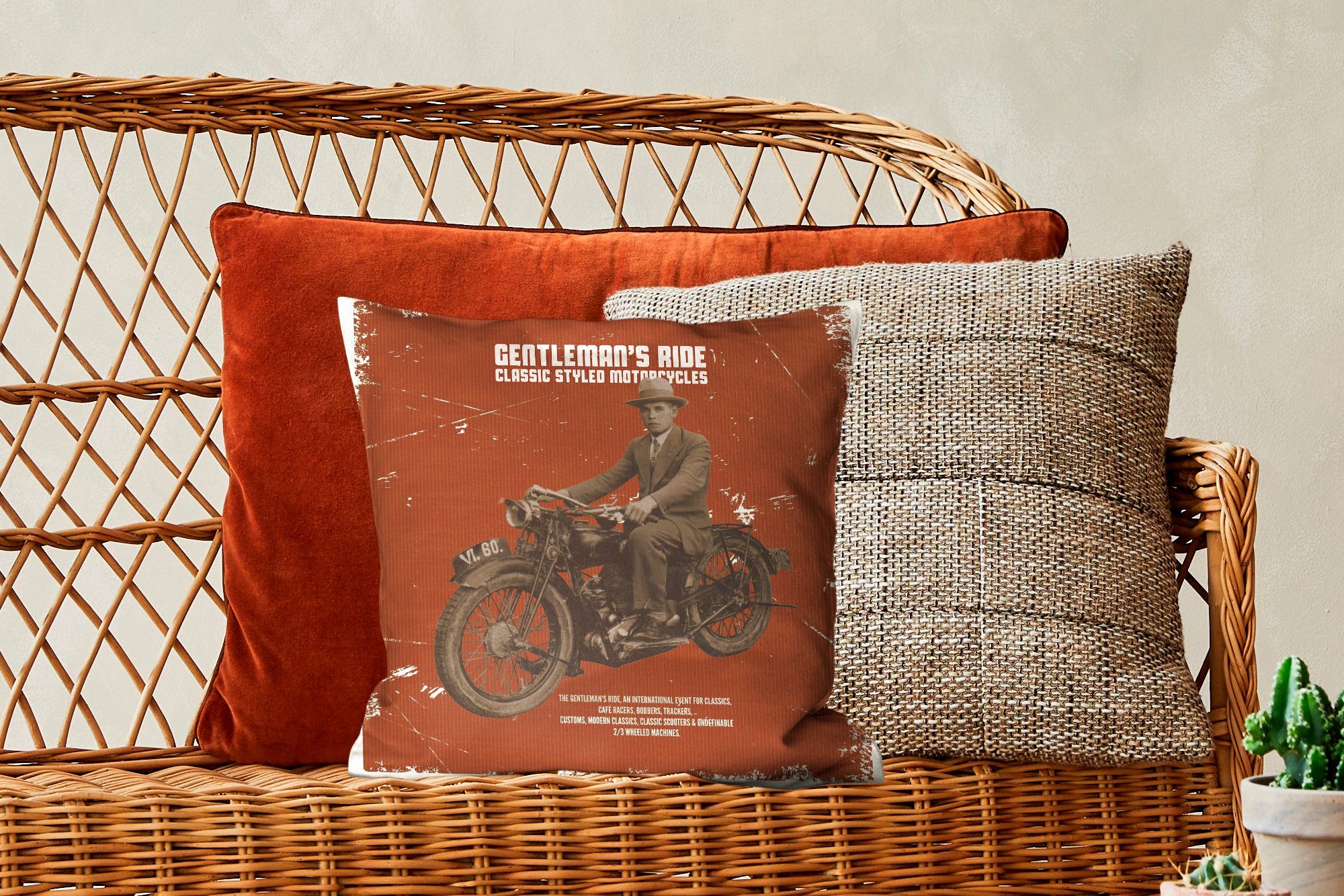 MuchoWow Dekokissen Mancave - Motorrad Deko, mit - Anzug - Schlafzimmer, Wohzimmer, Vintage, Sofakissen Zierkissen für Füllung
