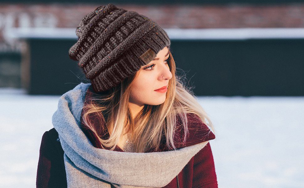 cosey Strickmütze Pferdeschwanz-Mütze mit Zopfloch für Damen und Mädchen (gesprenkelt oder einfarbig)