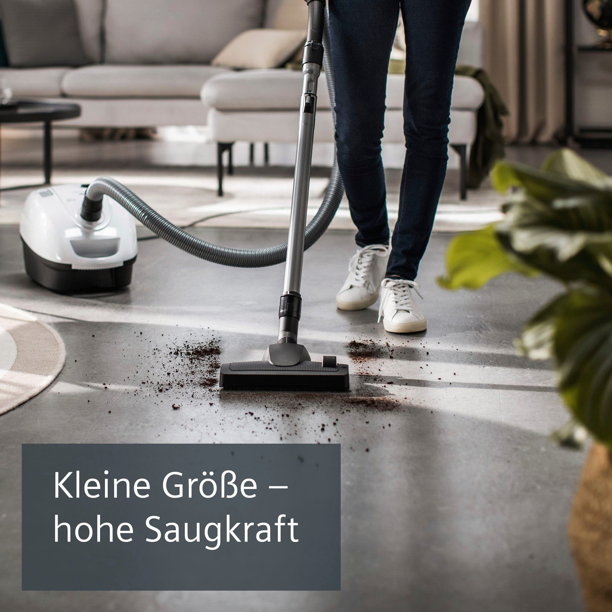 SIEMENS Bodenstaubsauger iQ300 plus VSP3T212, Made in Germany, Hygiene-Filter, kompakt, 900 W, mit Beutel, für Hartboden/Teppich, Turbodüse, XXL-Polsterdüse, langes Kabel, weiß