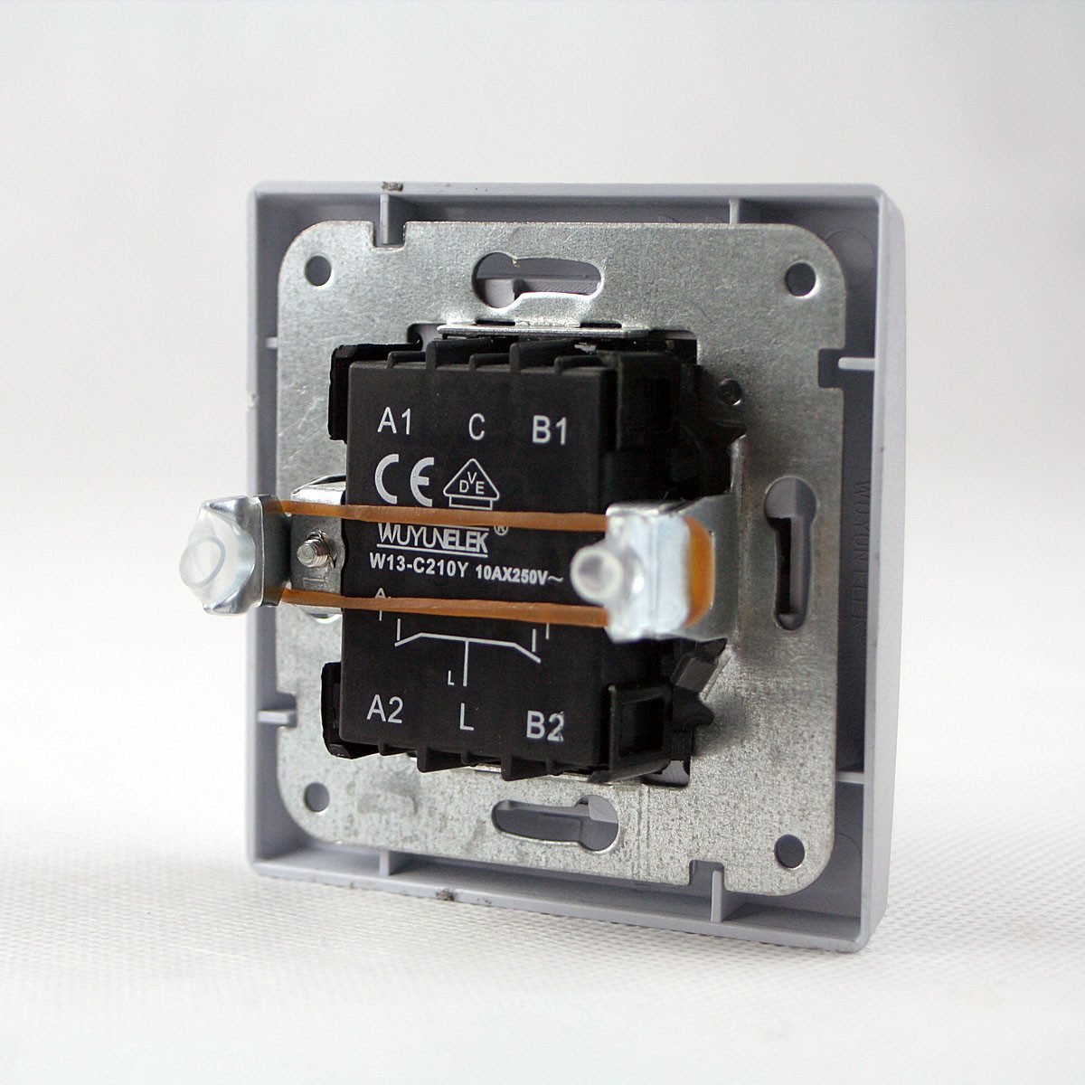 ChiliTec DELPHI 2-fach Serien-Schalter 250V~/ 10A UP silber Unterputzschalter