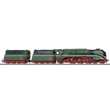 Märklin Diesellokomotive H0 Dampflokomotive 18 201 der DR
