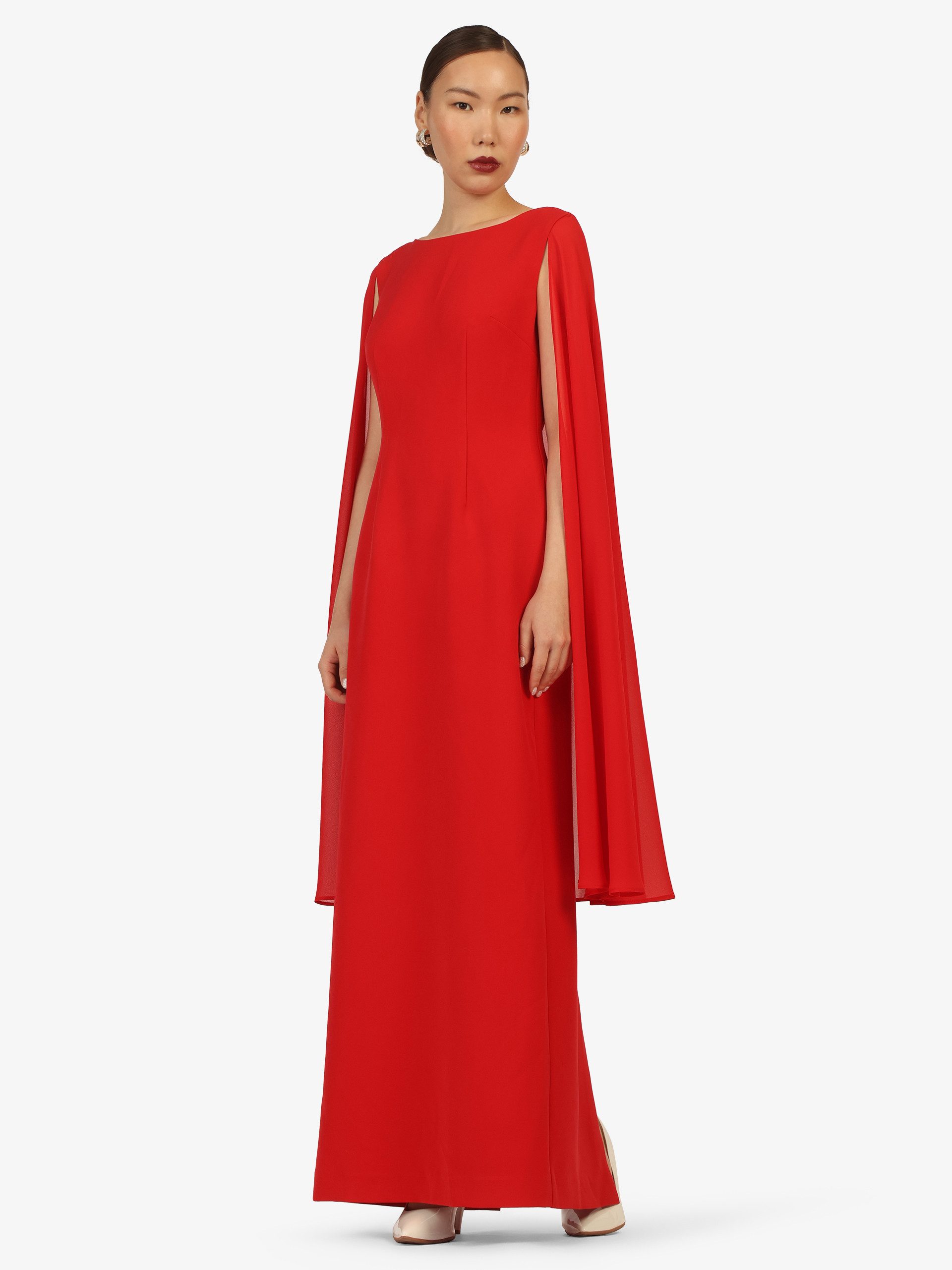 Kraimod Abendkleid mit Cape und Schlitz