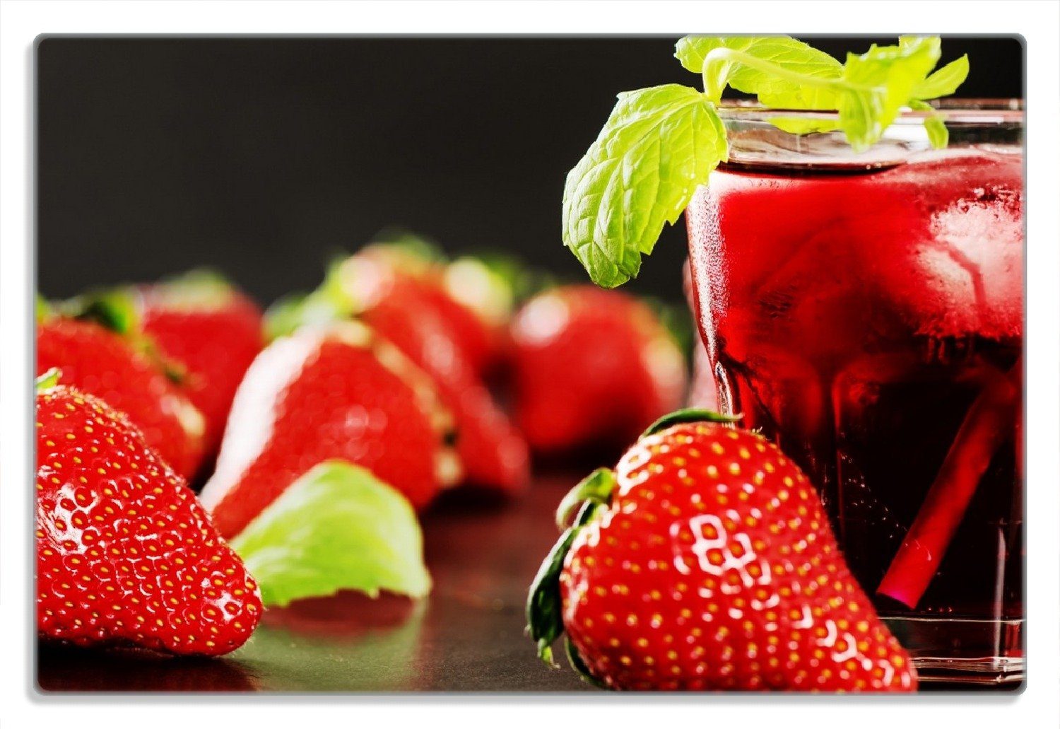 Erdbeer-Mojito Frühstücksbrett (inkl. Gummifüße 20x30cm Erdbeeren, rutschfester 4mm, 1-St), Frische - Wallario