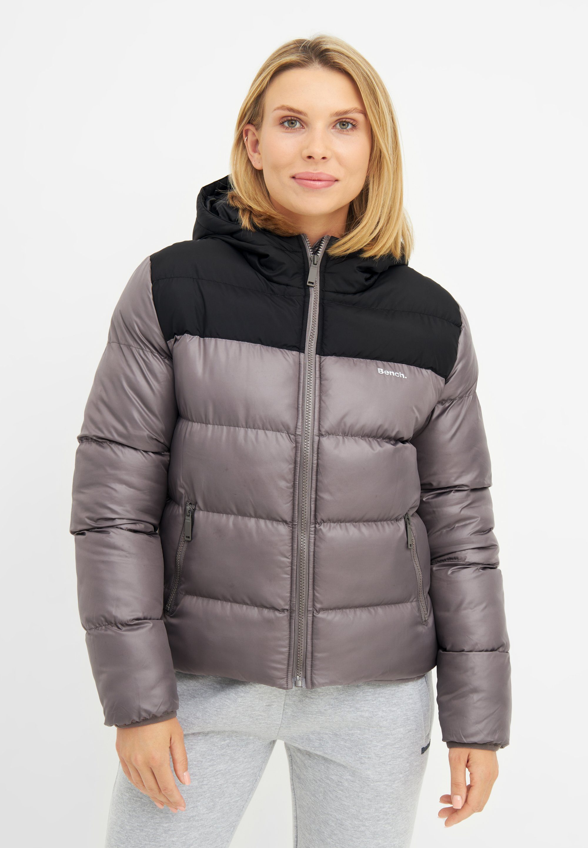 KAYLEE, Bench. Pflegeleichtes Material Kurzjacke