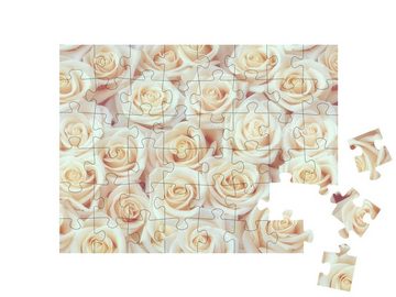 puzzleYOU Puzzle Blüte an Blüte: Weiße Rosen, 48 Puzzleteile, puzzleYOU-Kollektionen Rosen, Blumen & Pflanzen