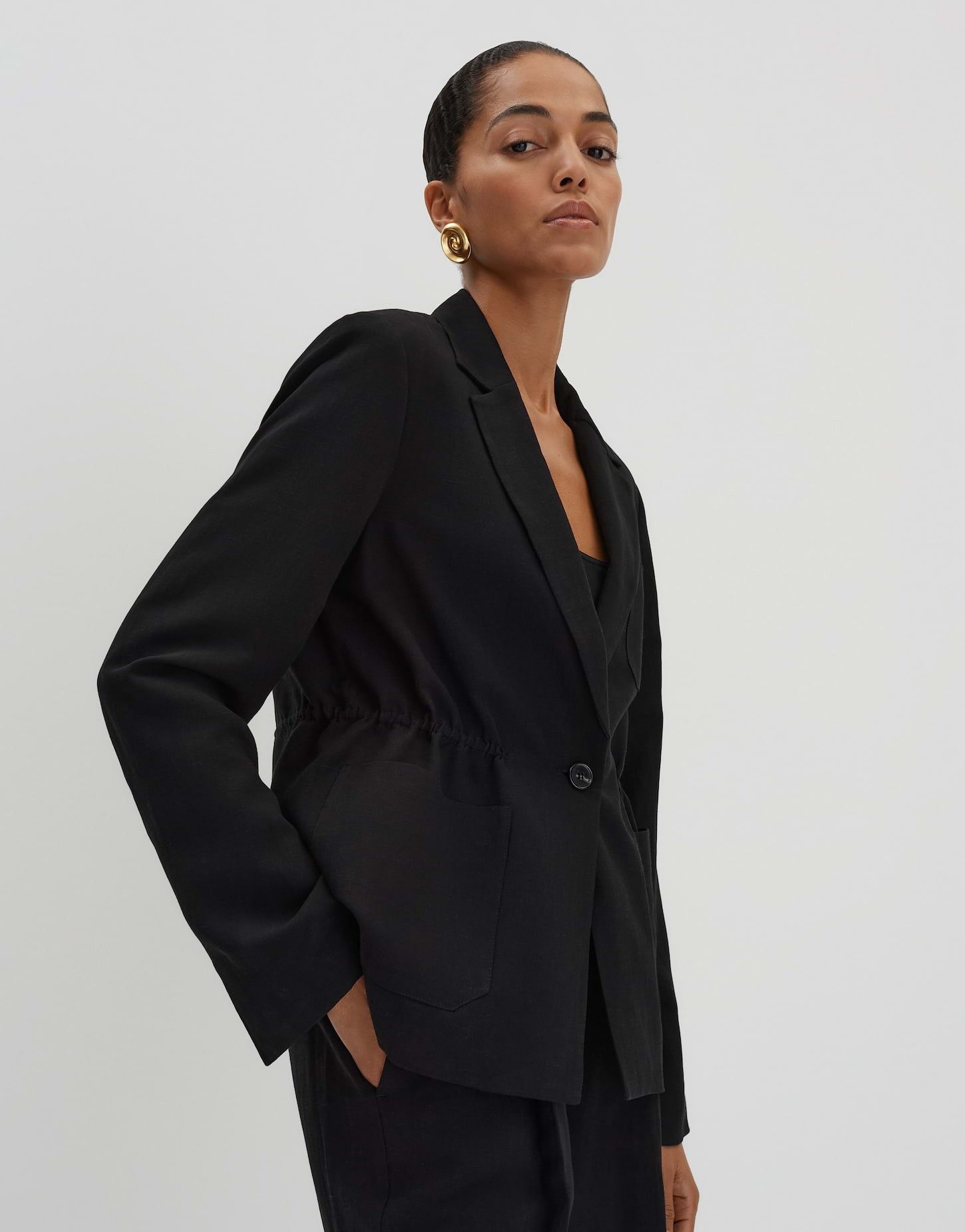 Jackenblazer NURSINE im modernen Utility Look