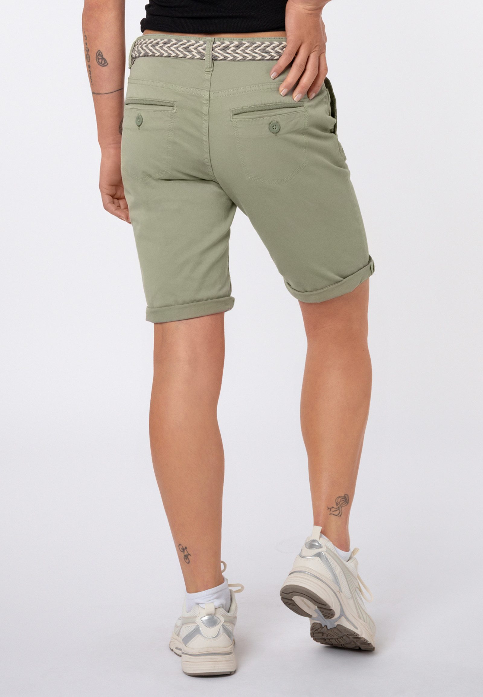 SUBLEVEL Bermudas Damen kurze Stoffhose mit buntem Flechtgürtel Sommerhose, kurze Chinohose, Shorts mit Gürtel