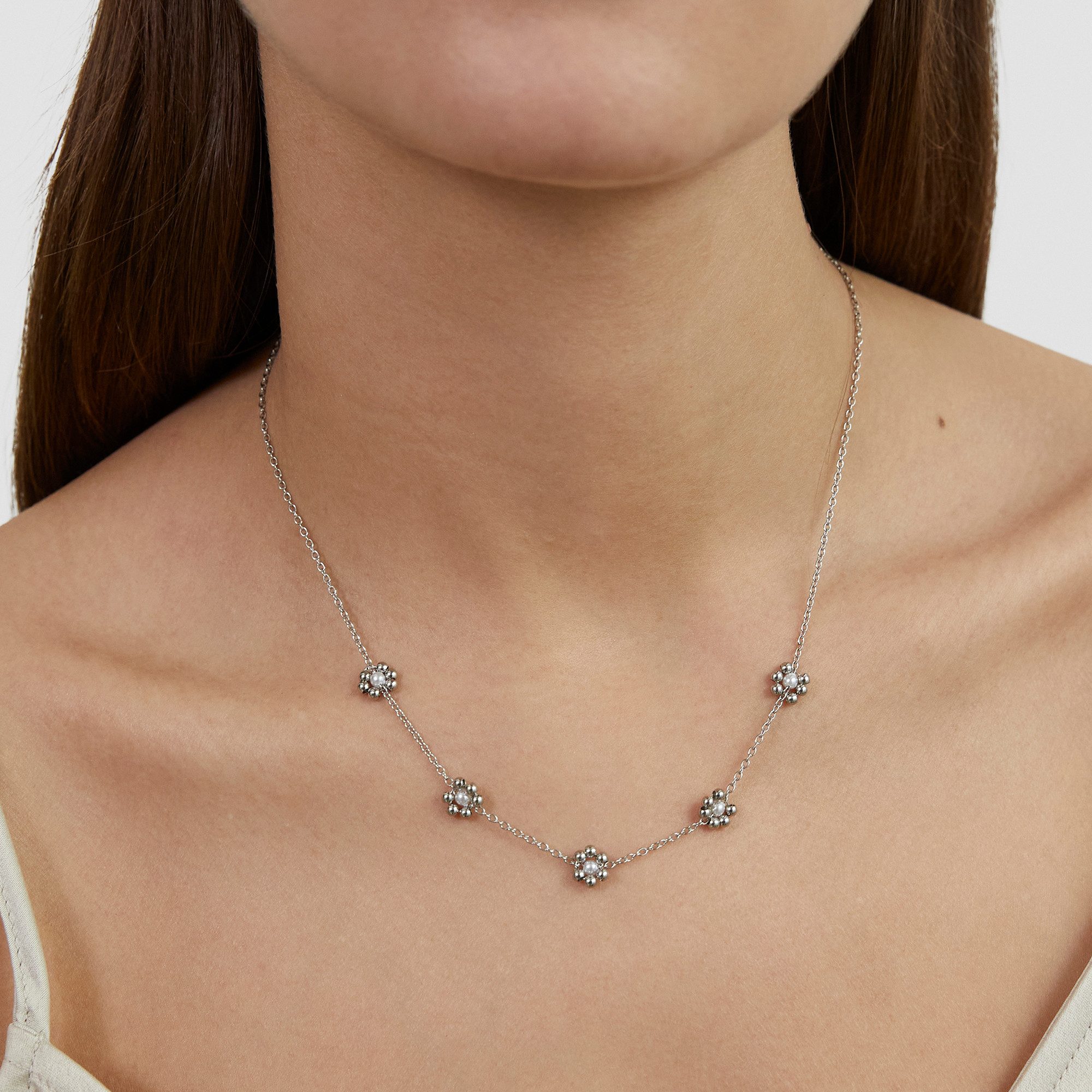 s.Oliver Kette mit Anhänger Flower, Blüten-Design, mit Perle (imitiert)