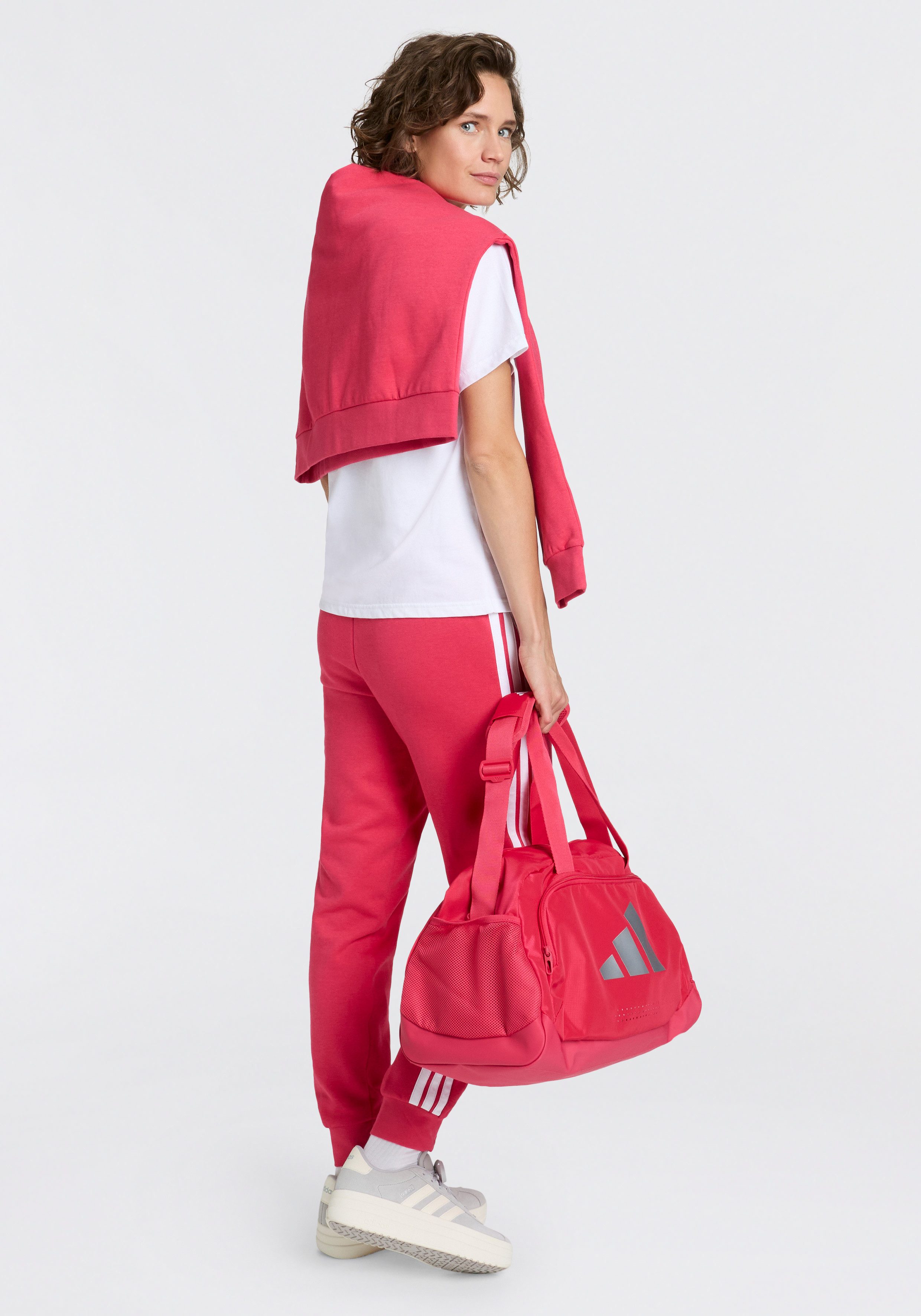 Zum Outfit 1