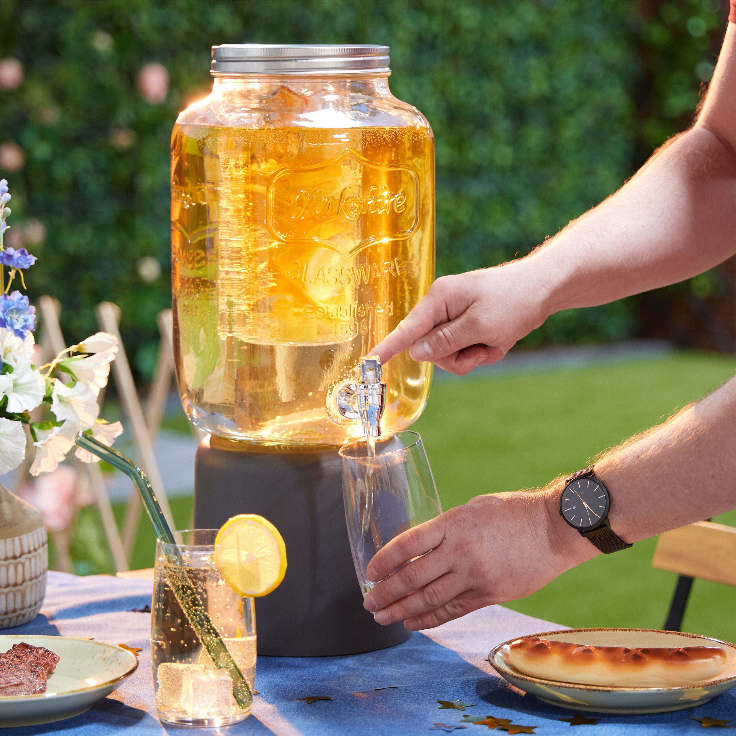 relaxdays Getränkespender mit Einsatz, 4 Liter