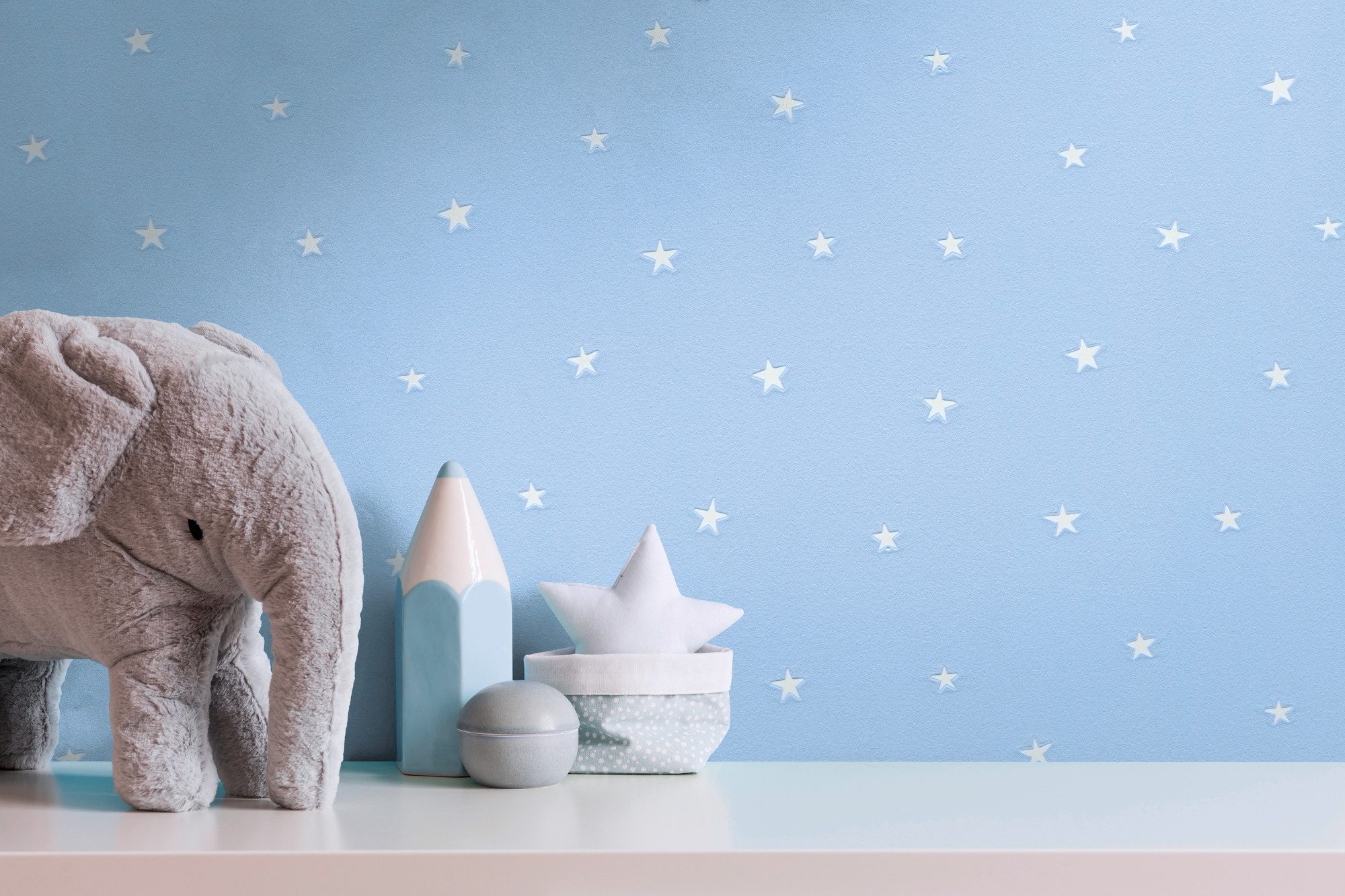 living walls Vliestapete Kids Studio Sterne – Kinderzimmer Vliestapete mit Leuchteffekt, glatt, leicht glänzend, gemustert, Motiv, Sterne mit Leuchteffekt im Dunkeln auf glatter Vliesoberfläche