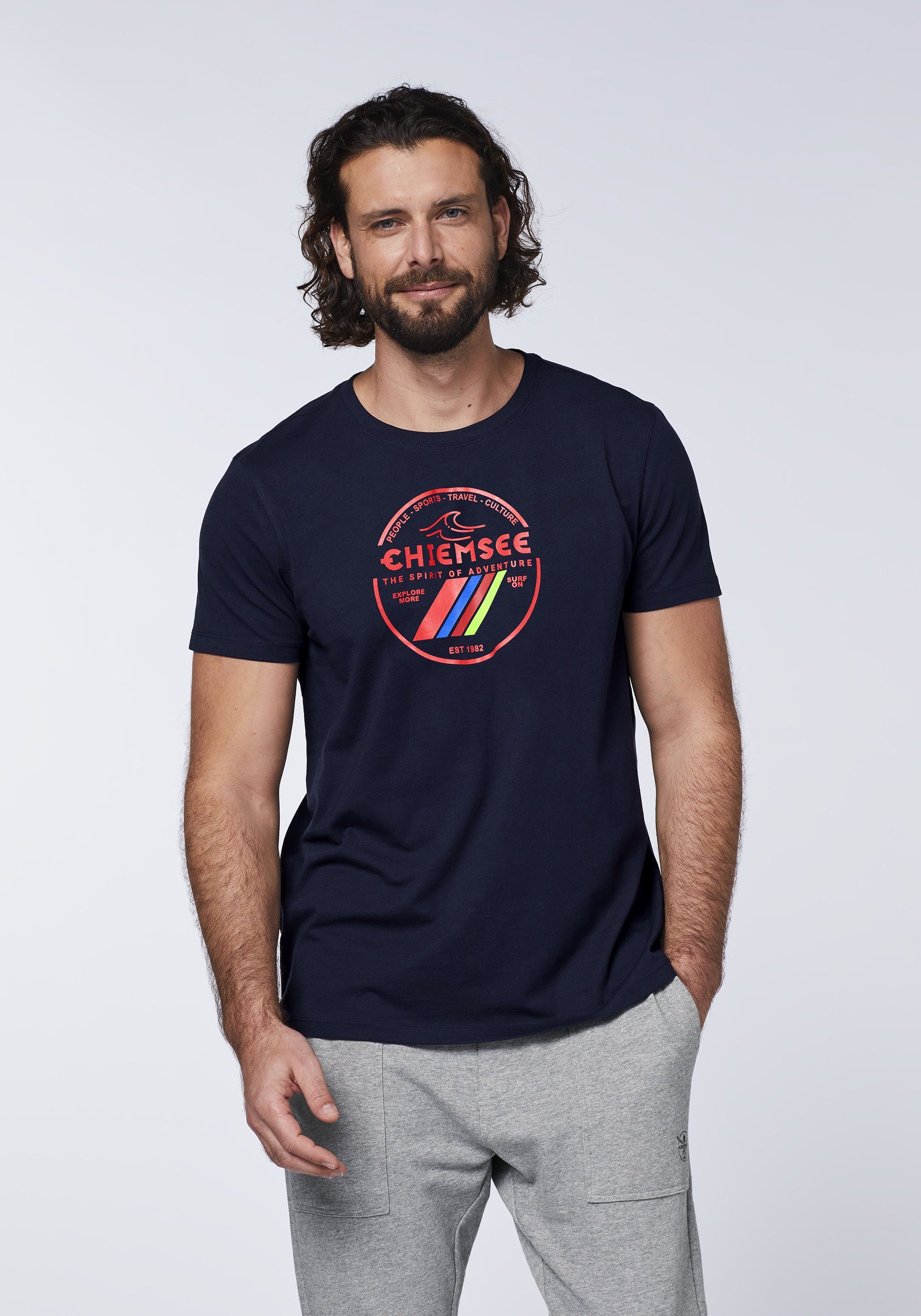 19-3924 T-Shirt Label-Frontprint Baumwolle Night Chiemsee 1 Sky Print-Shirt mit aus