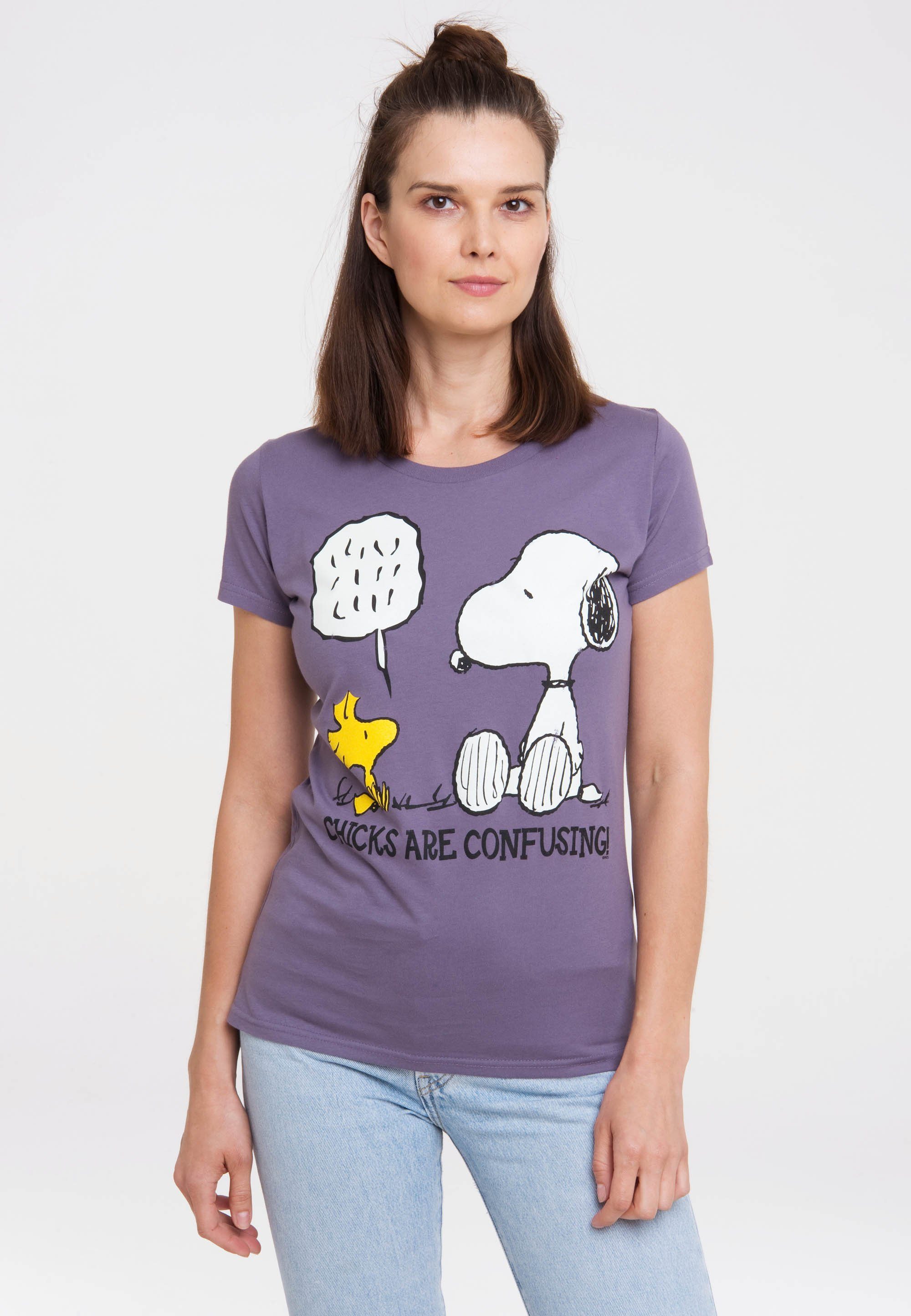 T-Shirt lila Peanuts Frontprint LOGOSHIRT Snoopy niedlichem - mit