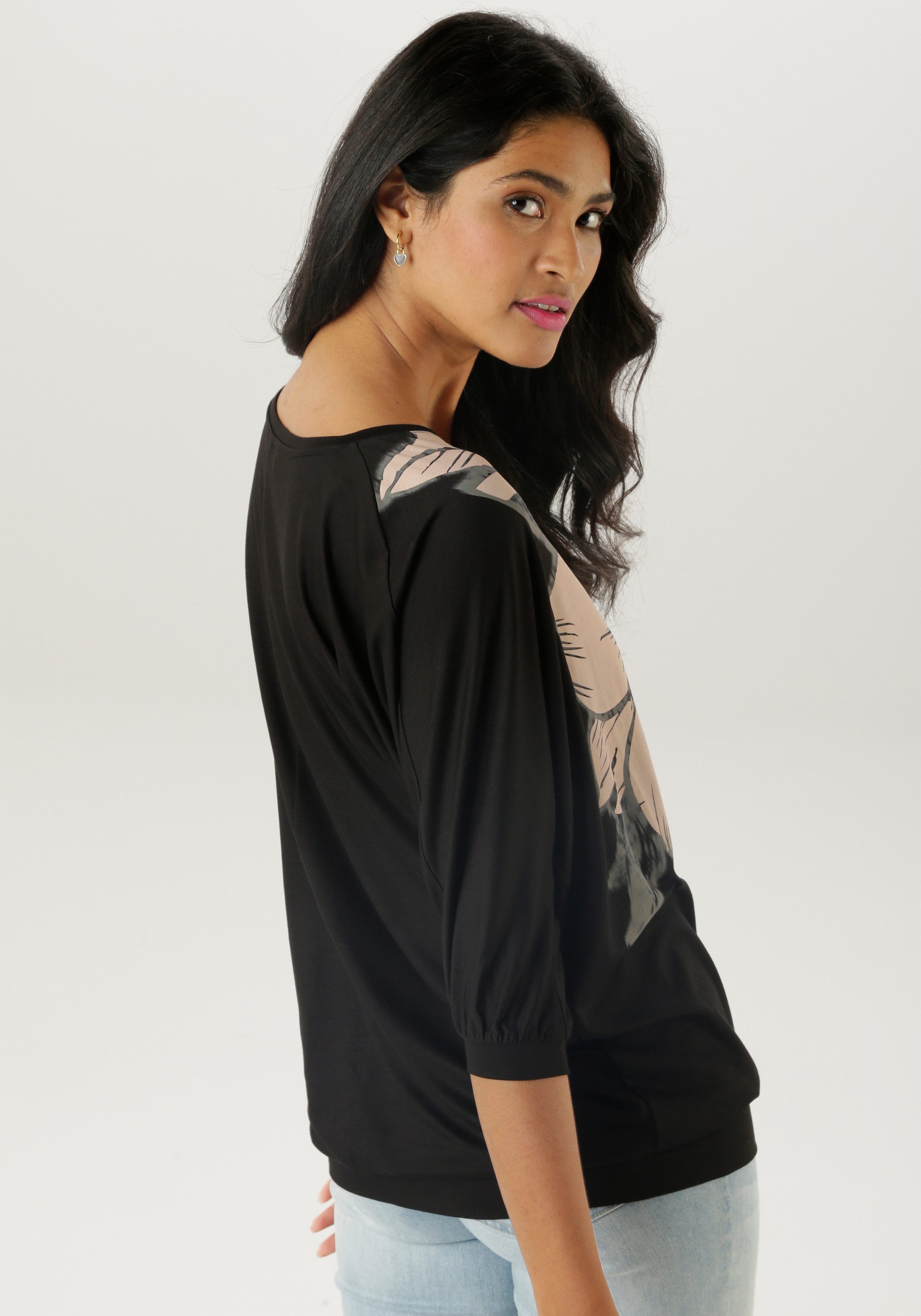 Aniston SELECTED Fledermausshirt mit großem Front-Blumendruck günstig online kaufen