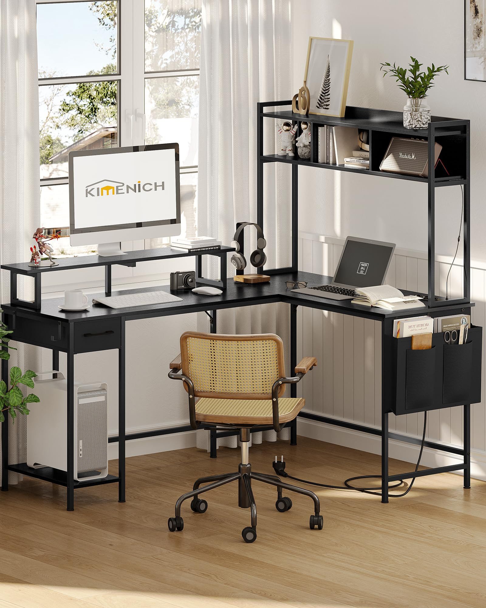 MSMASK Computertisch L-förmiger Eckschreibtisch mit Bücherregal und Monitorständer, Reversibel Schreibtisch, Gaming Tisch mit 2 LED und Steckdose