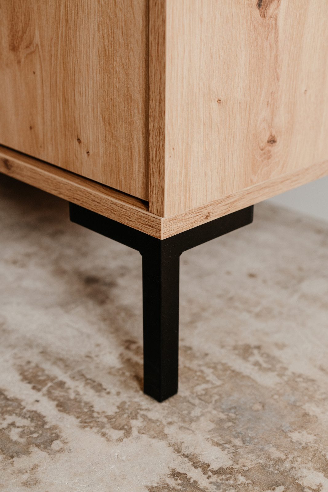Furn.Design Kommode Bastia (Sideboard in Eiche Artisan, 3 Schubladen, 2-türig, 120 x 87 cm), mit viel Stauraum