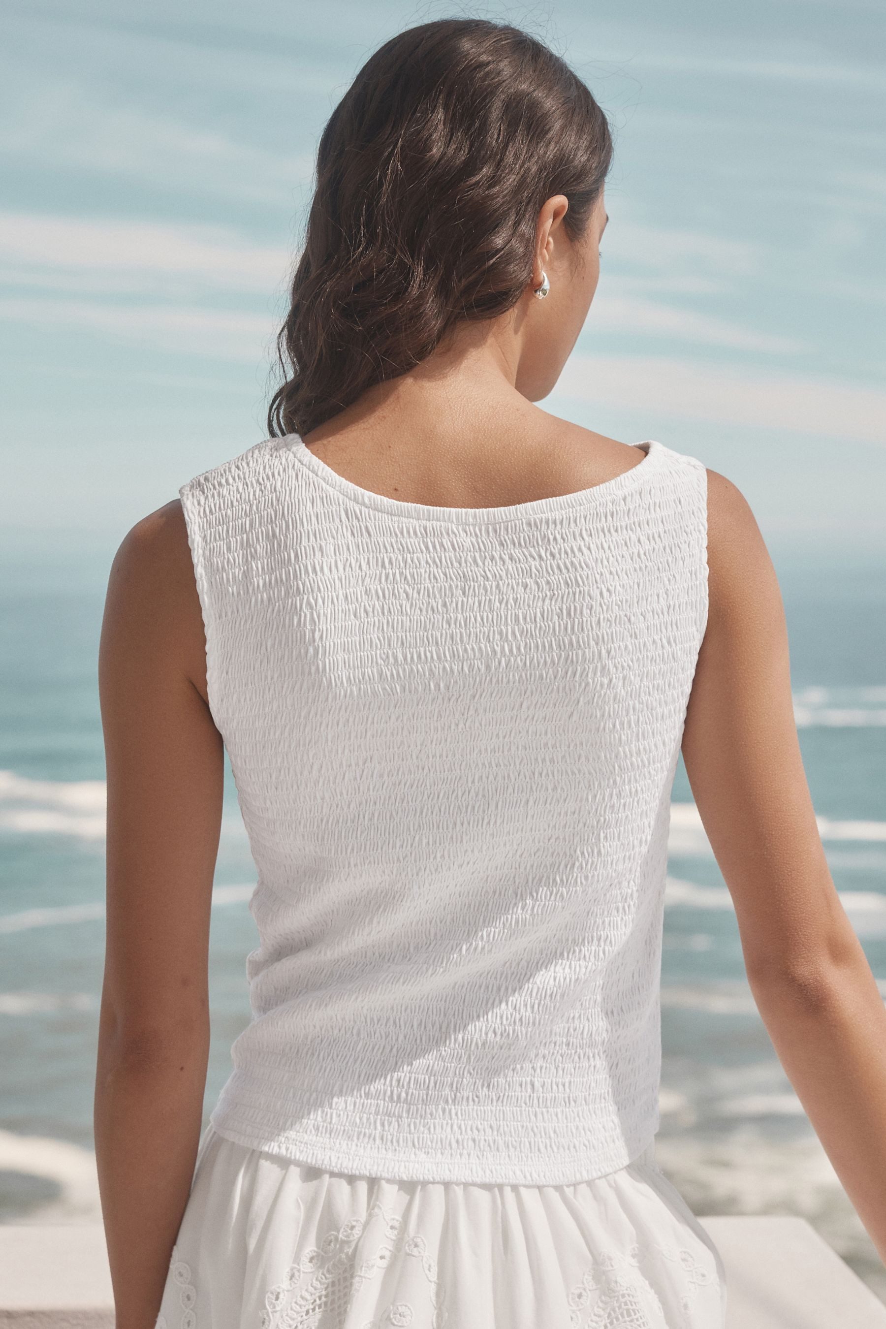 Next Blusentop Gesmoktes, ärmelloses, asymmetrisches Oberteil (1-tlg) günstig online kaufen