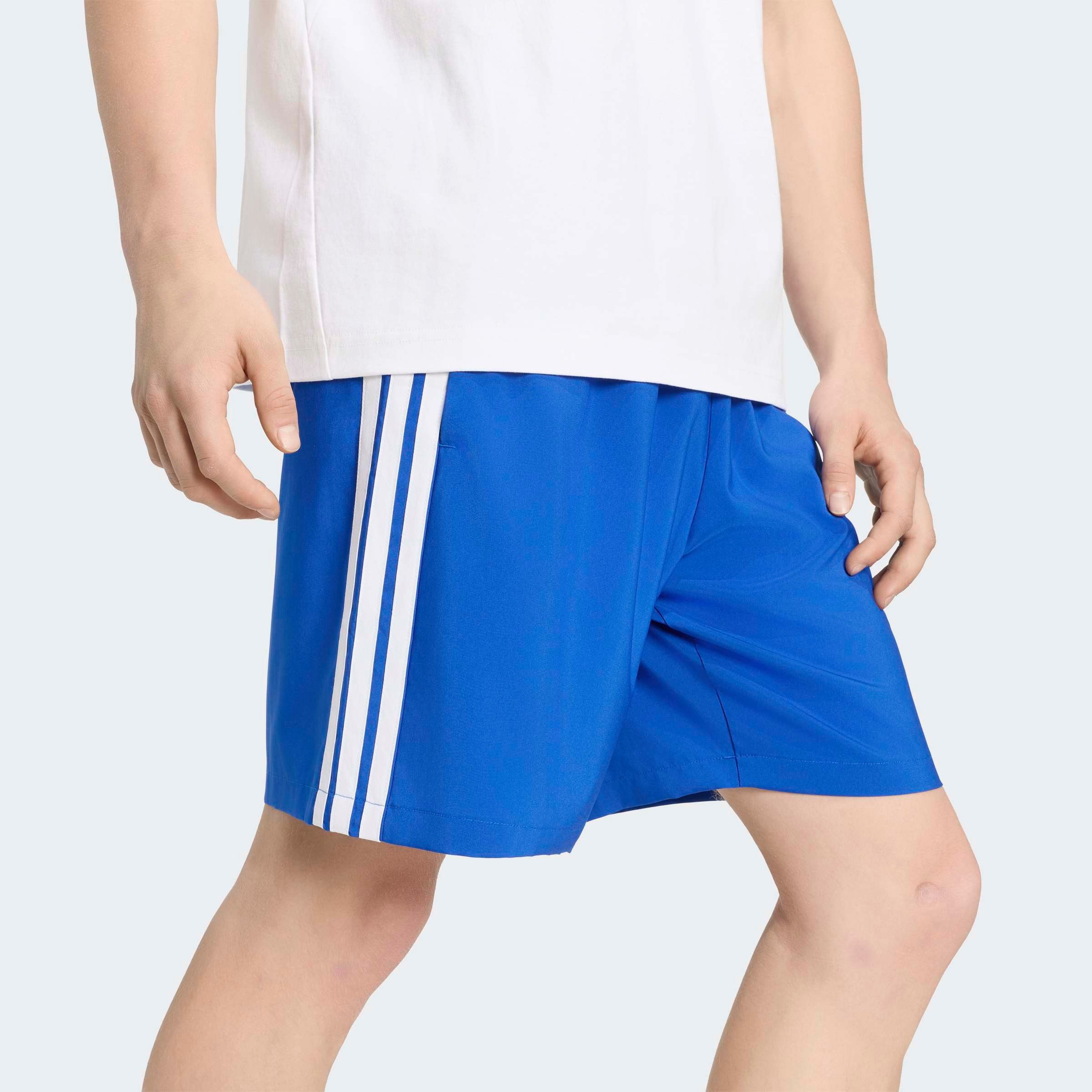 adidas Sportswear Shorts ESSENTIALS 3-STREIFEN CHELSEA LITE, GEWEBT
