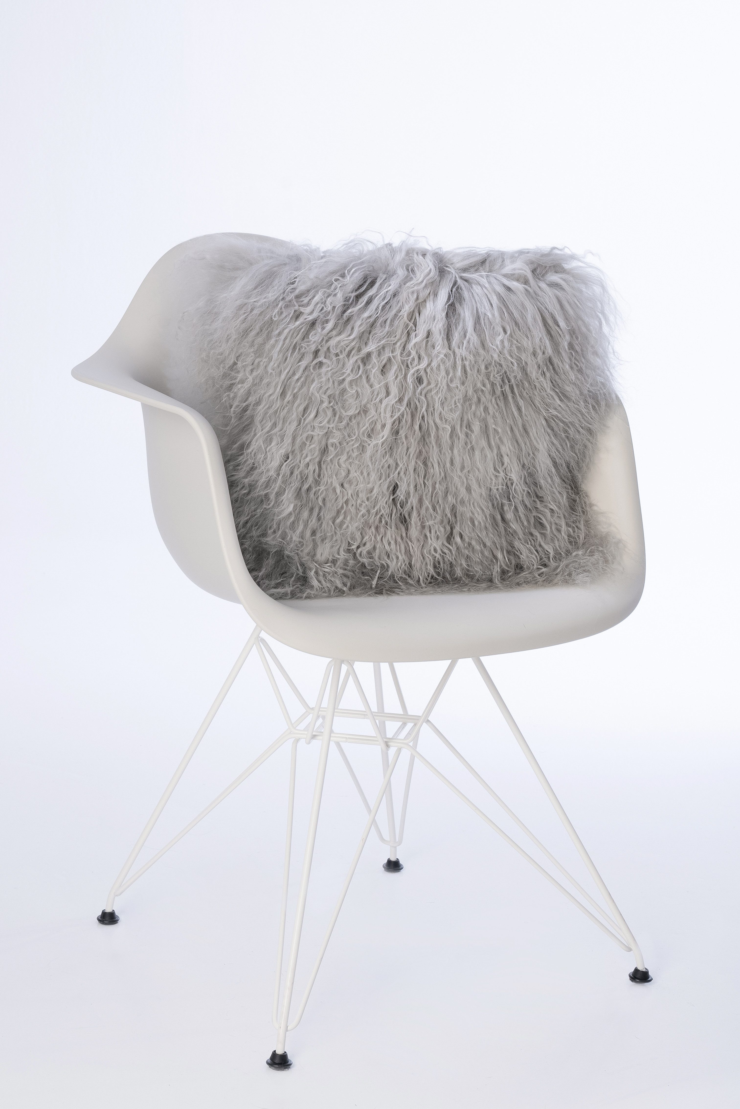 LIRA Deko Подушкиhülle Lammfell Подушкиbezug Tibetlammkissen 100% mongolisches Dekokissen, 40x40 cm; feingelockt; waschbar