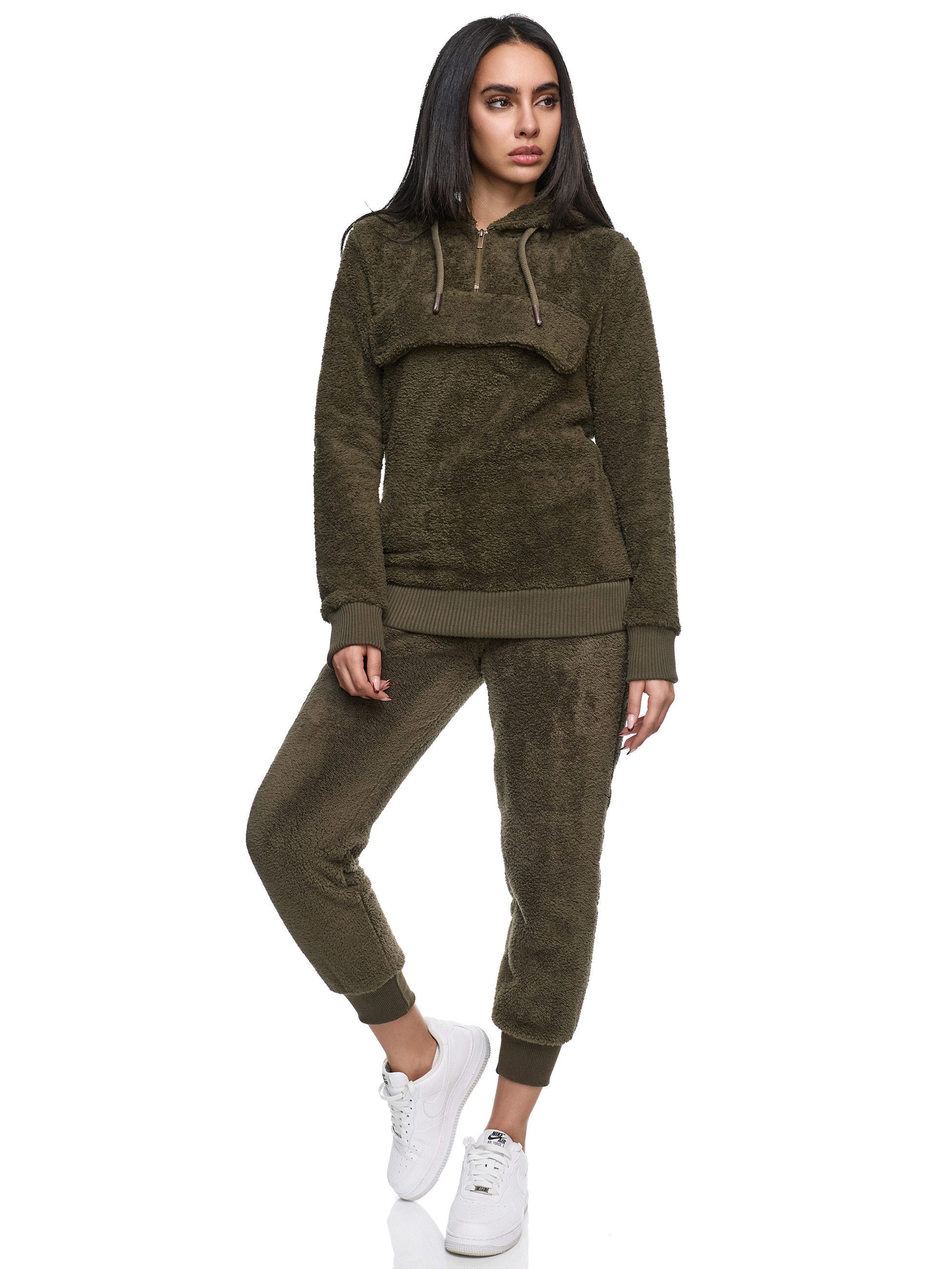 REPUBLIX Trainingsanzug NAYELI, Damen Plüsch Zweiteiler Hausanzug Training günstig online kaufen