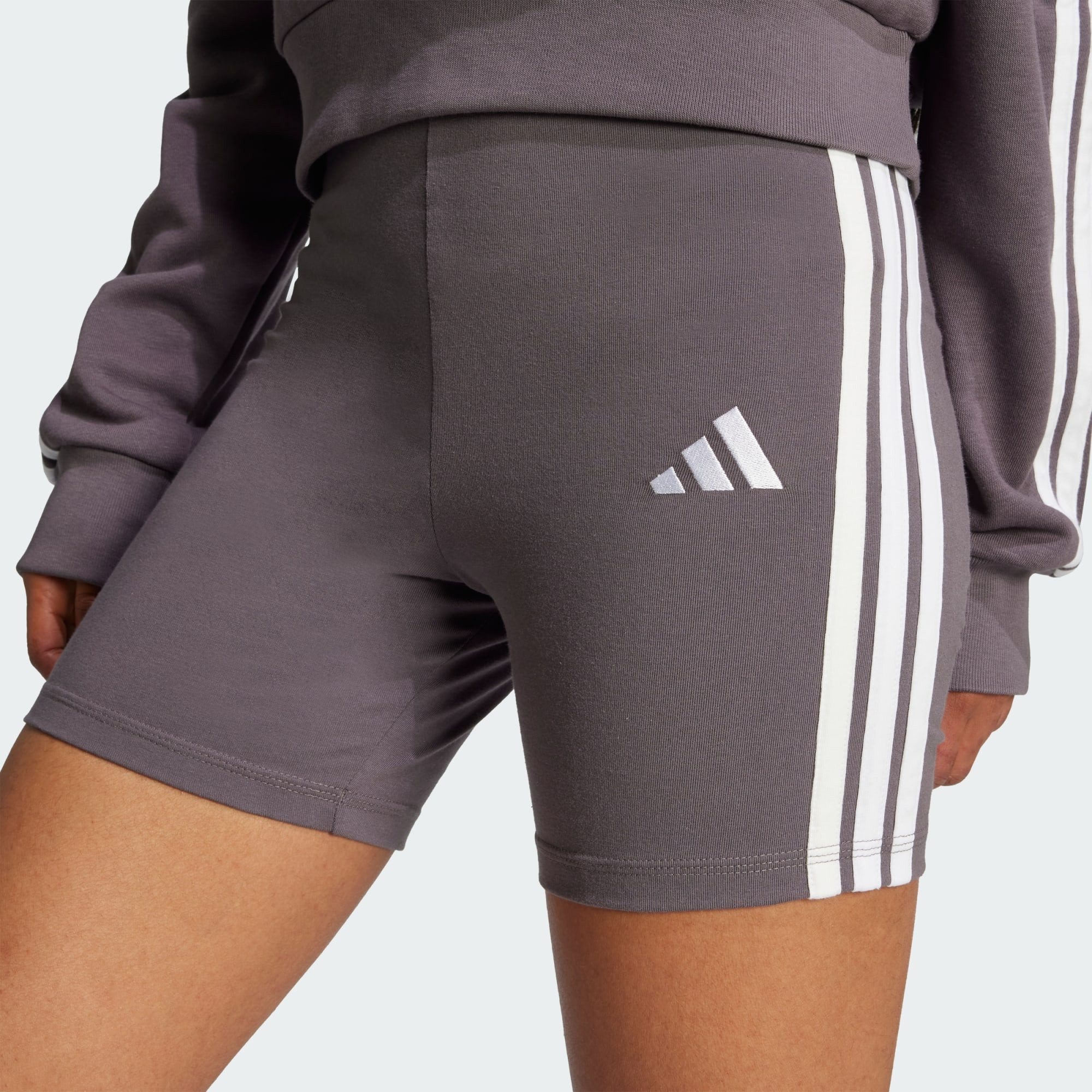 adidas Sportswear Shorts ESSENTIALS 3-STREIFEN HIGH WAISTED KURZE LEGGINGS (1-tlg)