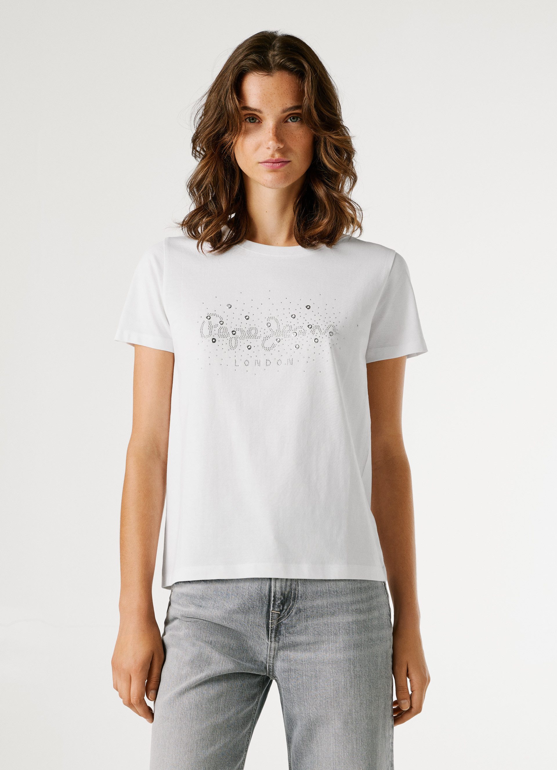 Pepe Jeans T-Shirt BRADY mit Rundhals, Nietenapplikation