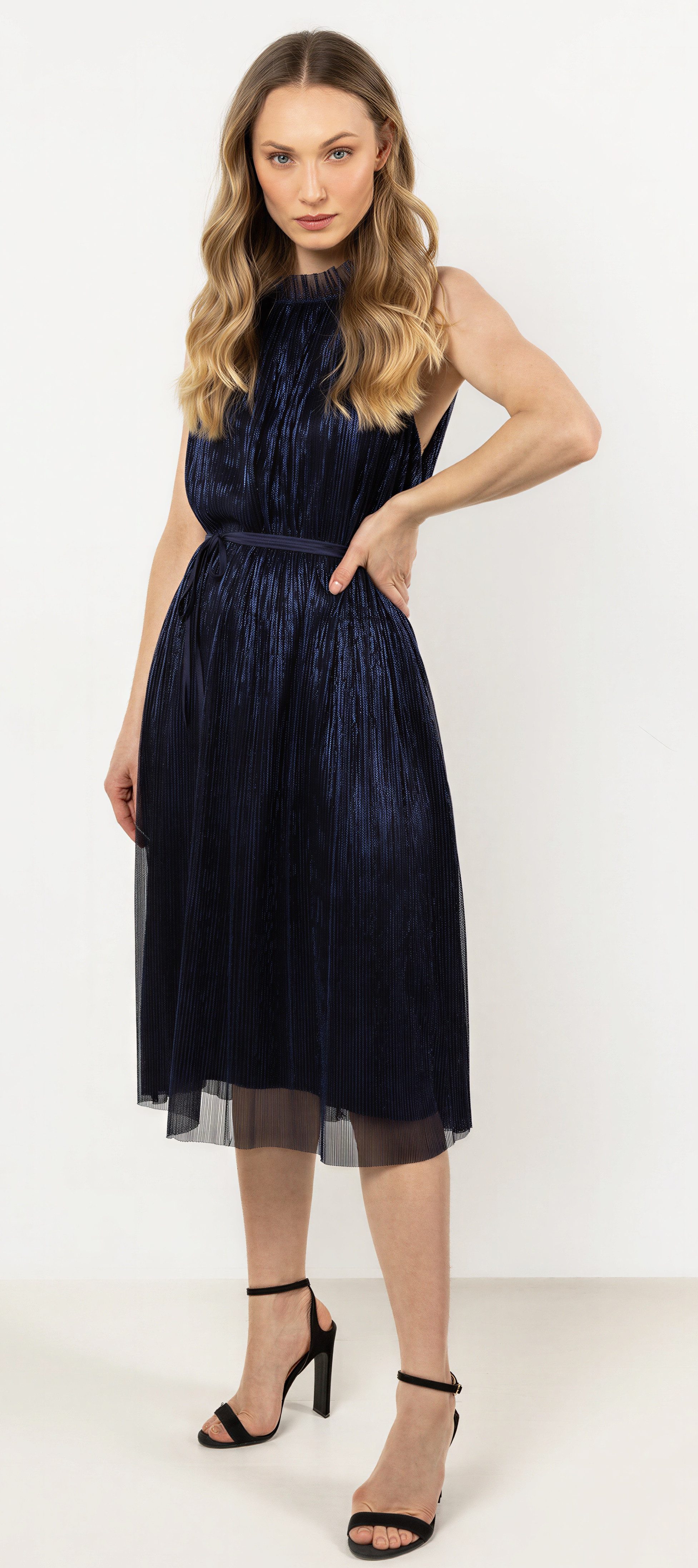 Awama Abendkleid mit Schimmer und Bindeband