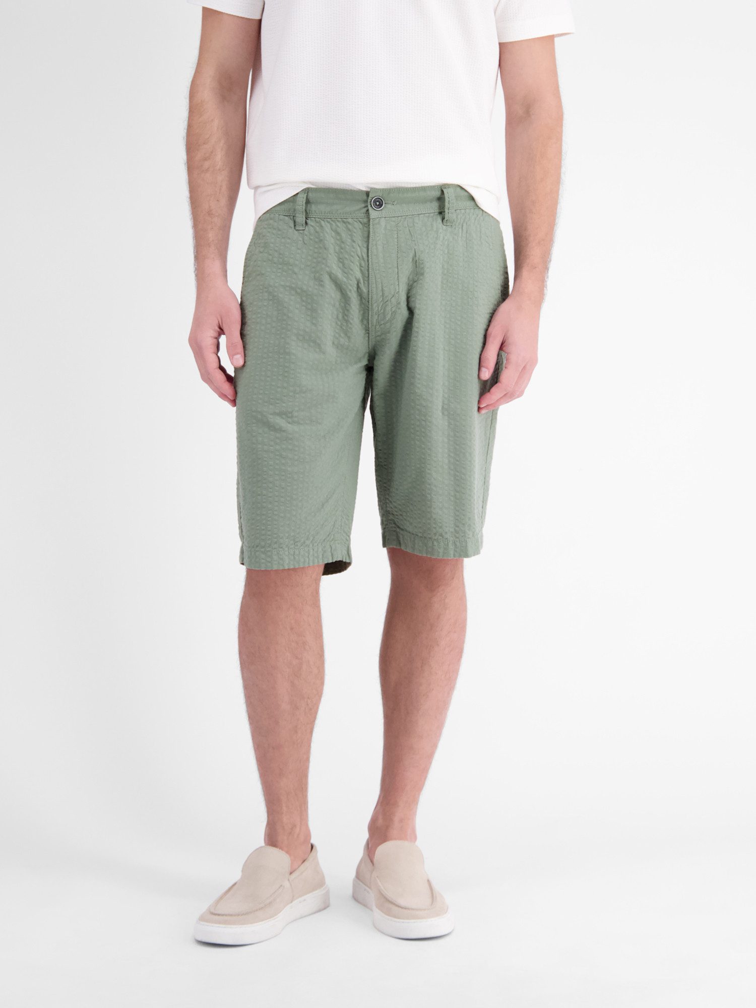 LERROS Chinoshorts Chino-Shorts aus Baumwolle in leichter Seersucker-Qualität