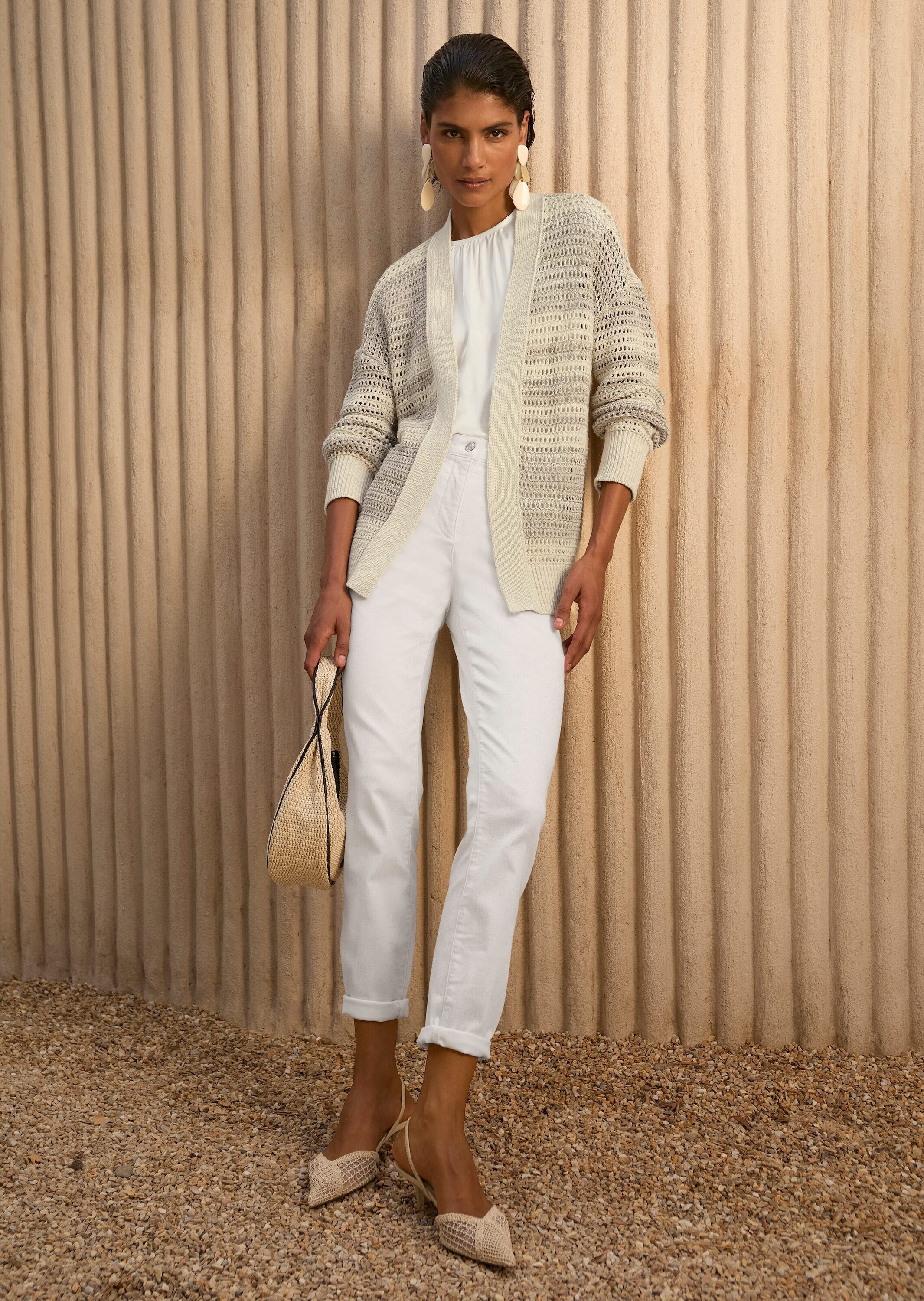 MADELEINE Strickjacke Eleganter Ajour-Cardigan mit Glanzgarn Luftiger Strick mit Streifenmuster und edlem Glanz, ohne Verschluss