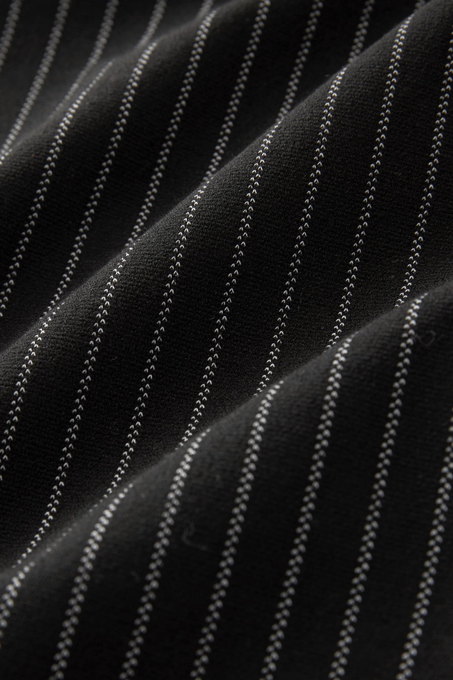 weitem Bein Pinstripe Stoffhose Black mit seitlichen (1-tlg) und Streifen Jerseyhose Next