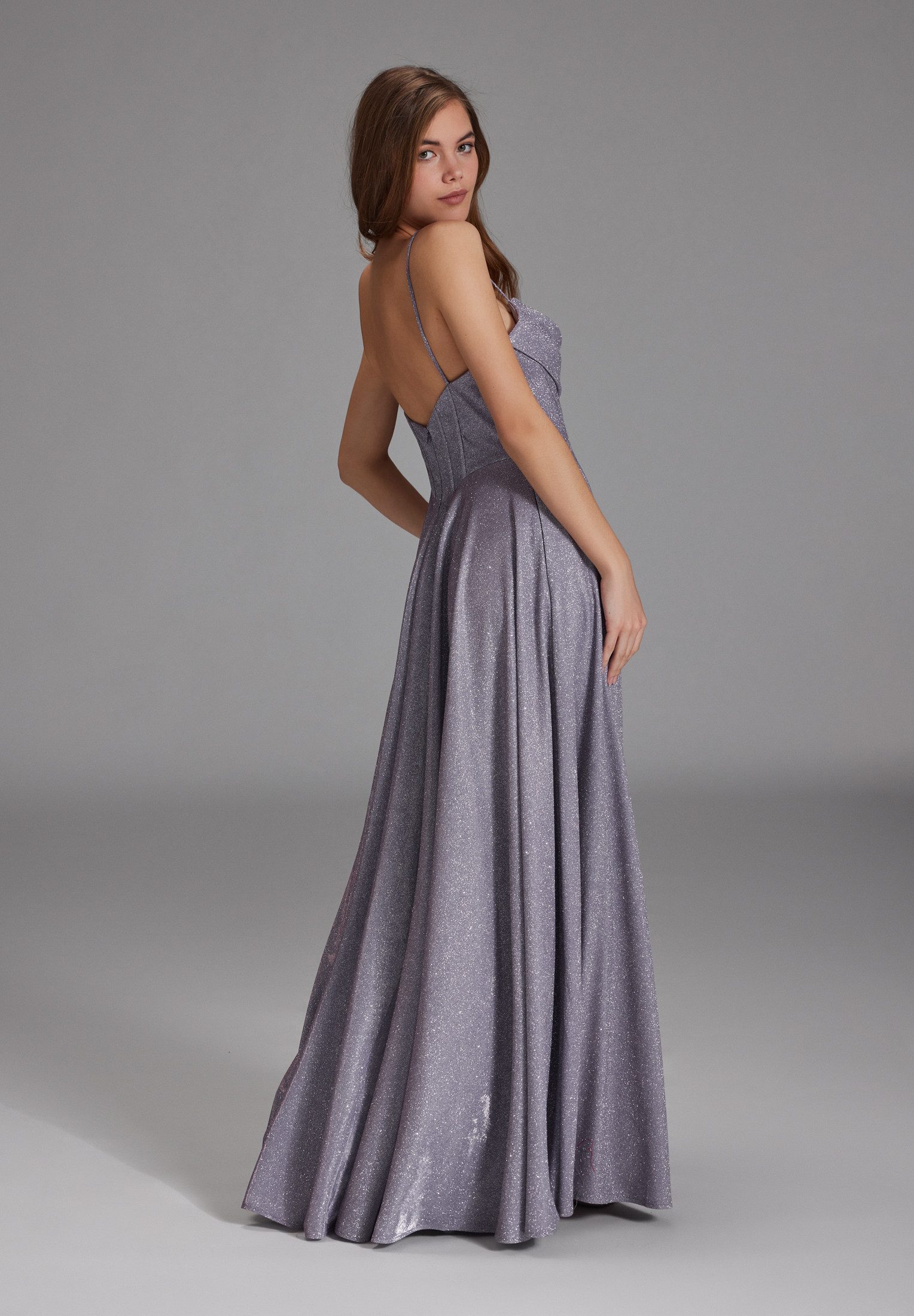 Hey Kyla Abendkleid - Schimmerndes Abendkleid mit Drapierung Taillierter Schnitt mit ausgestelltem Rockteil