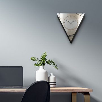 Kreative Feder Wanduhr Dreieckige 3D Designer-Wanduhr „Abstract Elegance“ im Metallic-Look (ohne Ticken; Funk- oder Quarzuhrwerk; elegant, außergewöhnlich, modern)