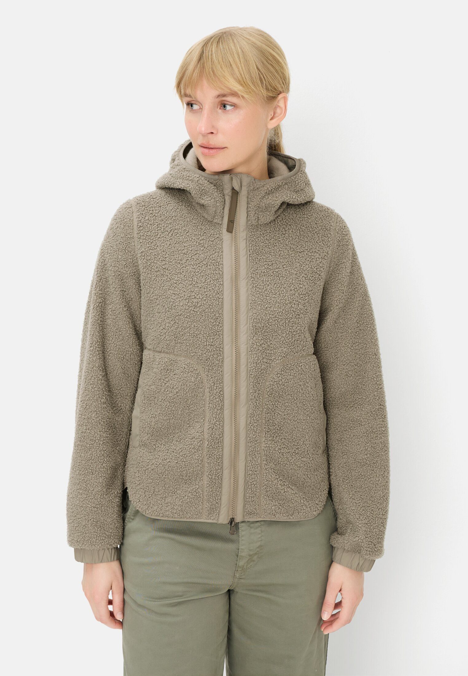 camel active Fleecejacke Polar-Fleecejacke mit fester Kapuze Langarm Reflektierende Details