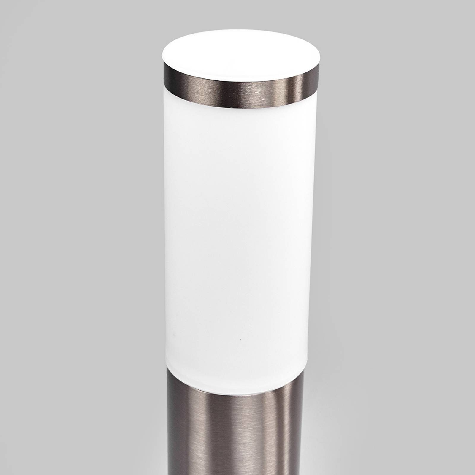 Lindby Außen-Stehlampe Kristof, Edelstahl Alu IP44, 1 x 15 W LED