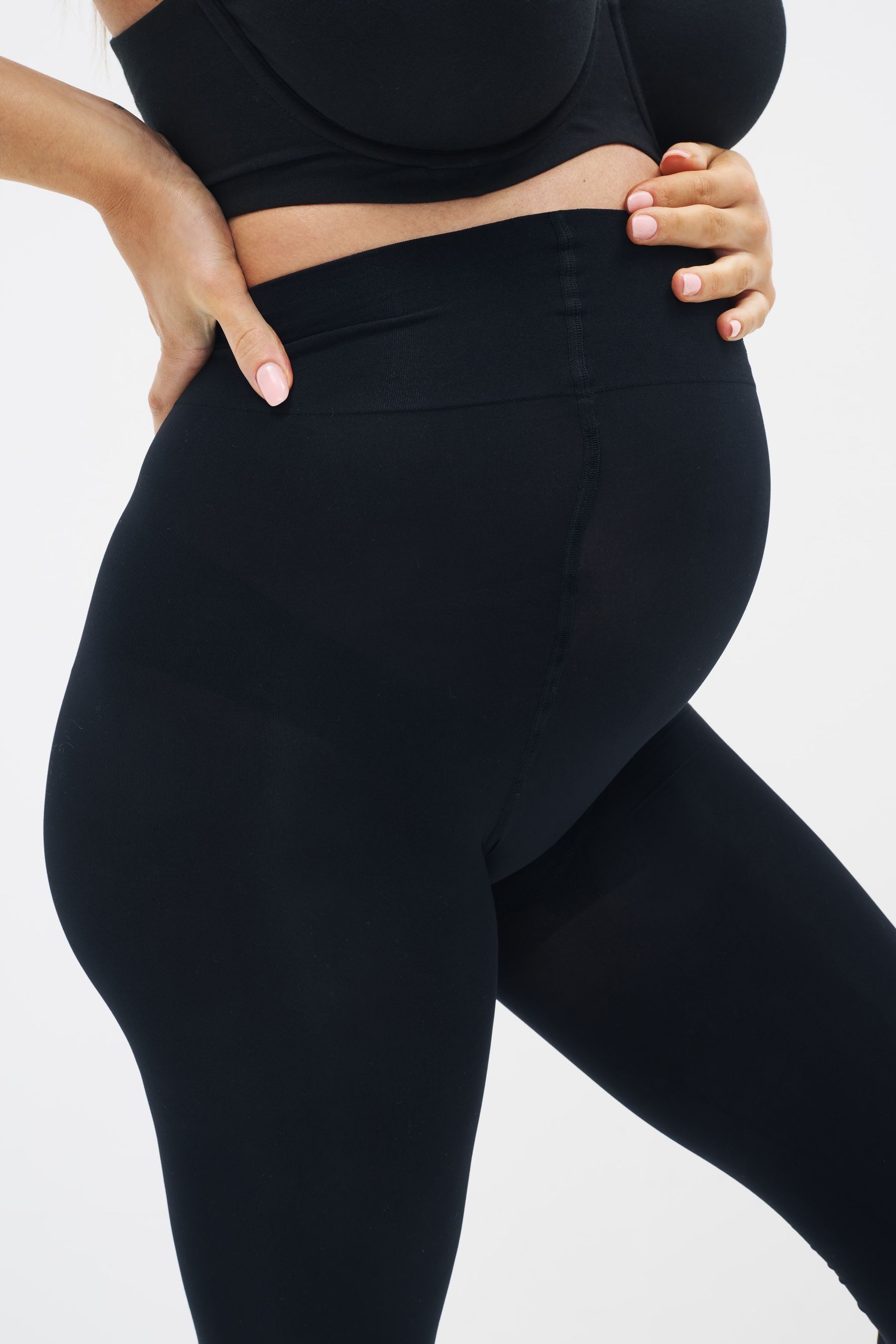 Next Umstandsstrumpfhose Umstands-Strumpfhose in 3D, 60 Denier (1 St) – Bild 3 von 5